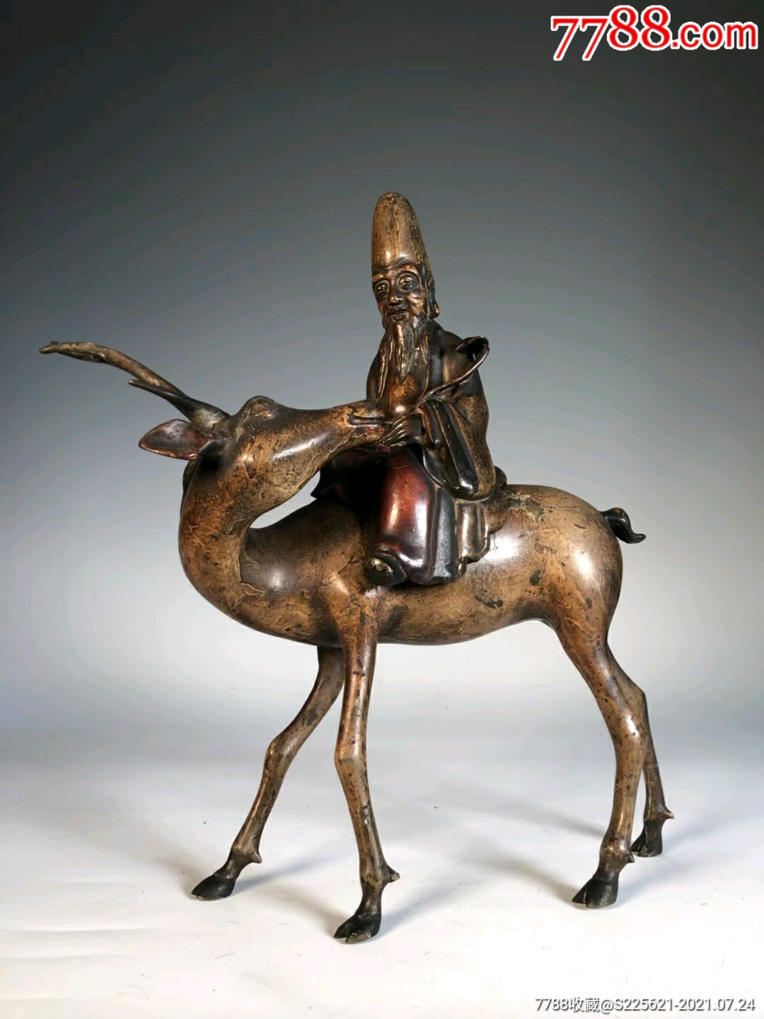 民国铜铸寿星骑鹿案头香薰