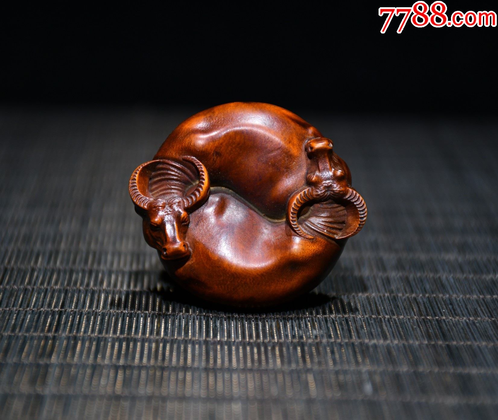 黄杨木精工雕刻扭转乾坤