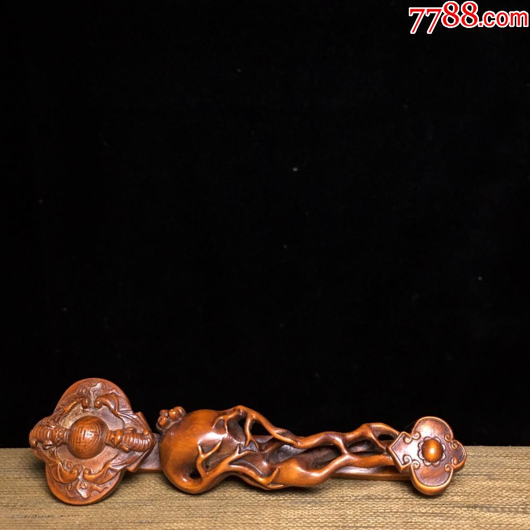 黄杨木雕刻如意摆件