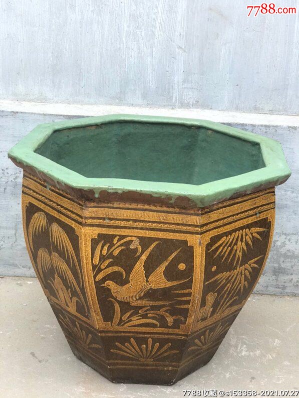 清代大号八角荷花缸