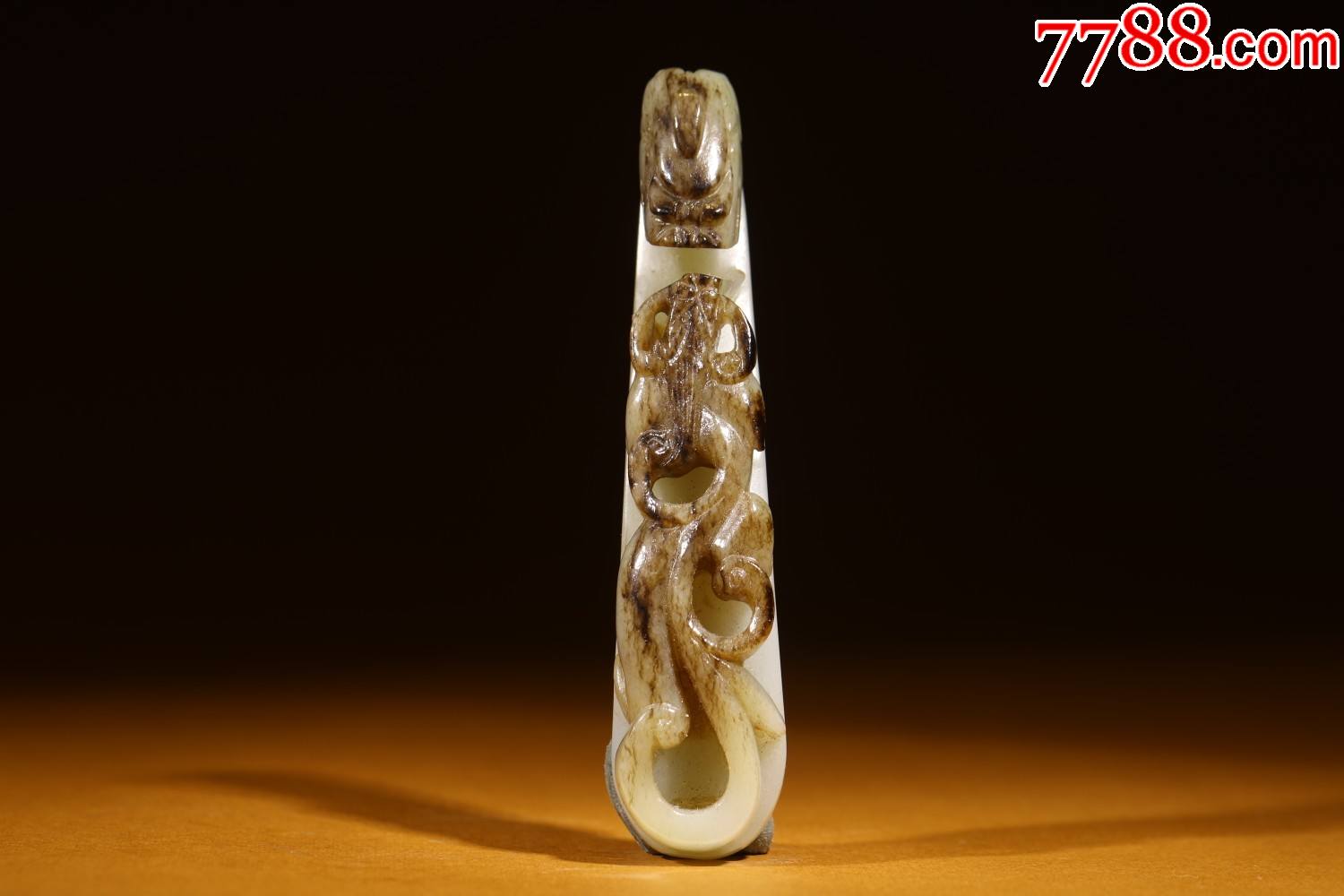 和田白玉带沁苍龙教子带钩a84s32f