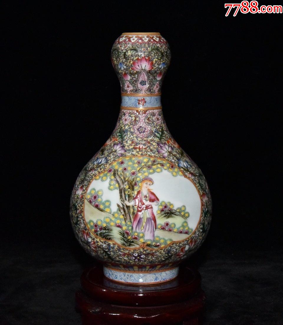 珐琅彩描金开窗西洋人物蒜头瓶有一对现代工艺品