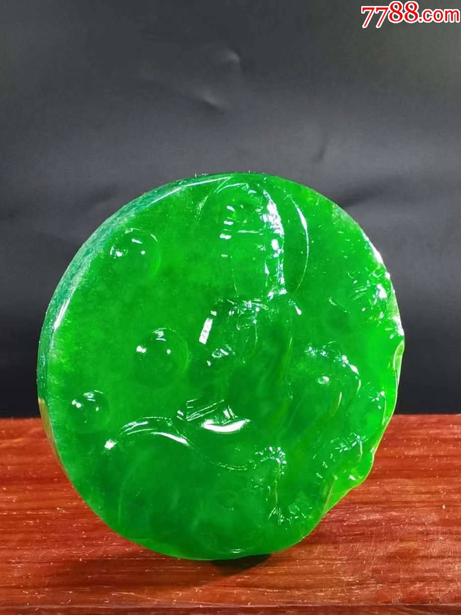 缅甸老坑龙石种翡翠观音挂件