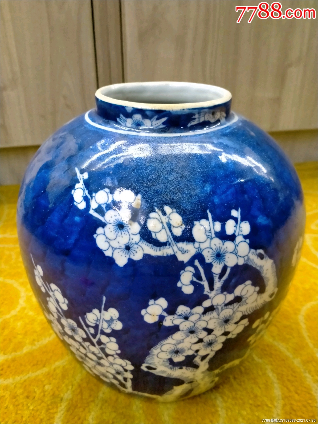 蓝底白花罐,全品!_青花瓷_作品欣赏_收藏价值_7788书法收藏