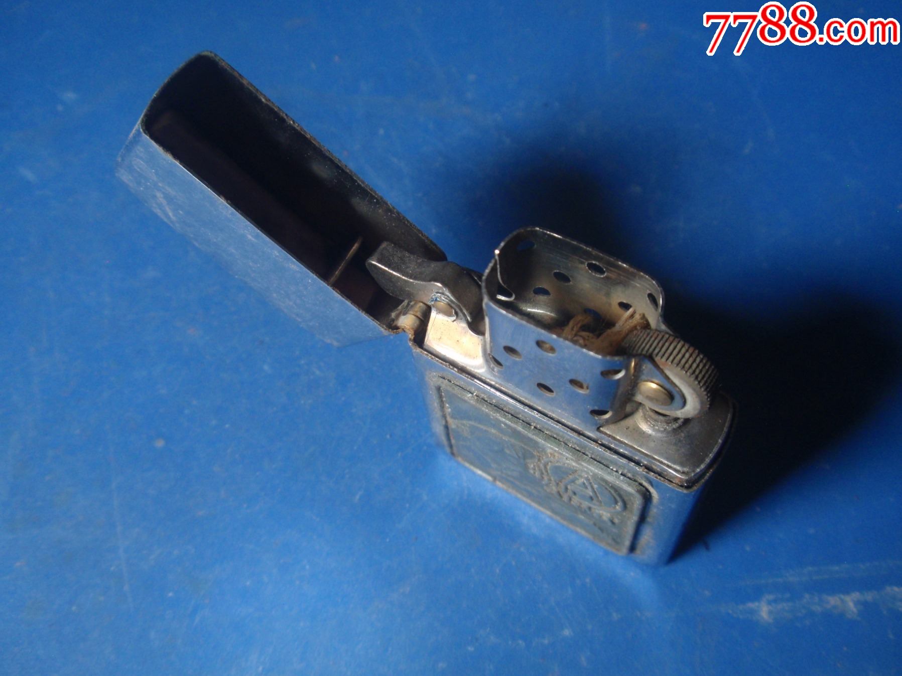 大连天山药业广告火石汽油打火机(品相尺寸请见图)