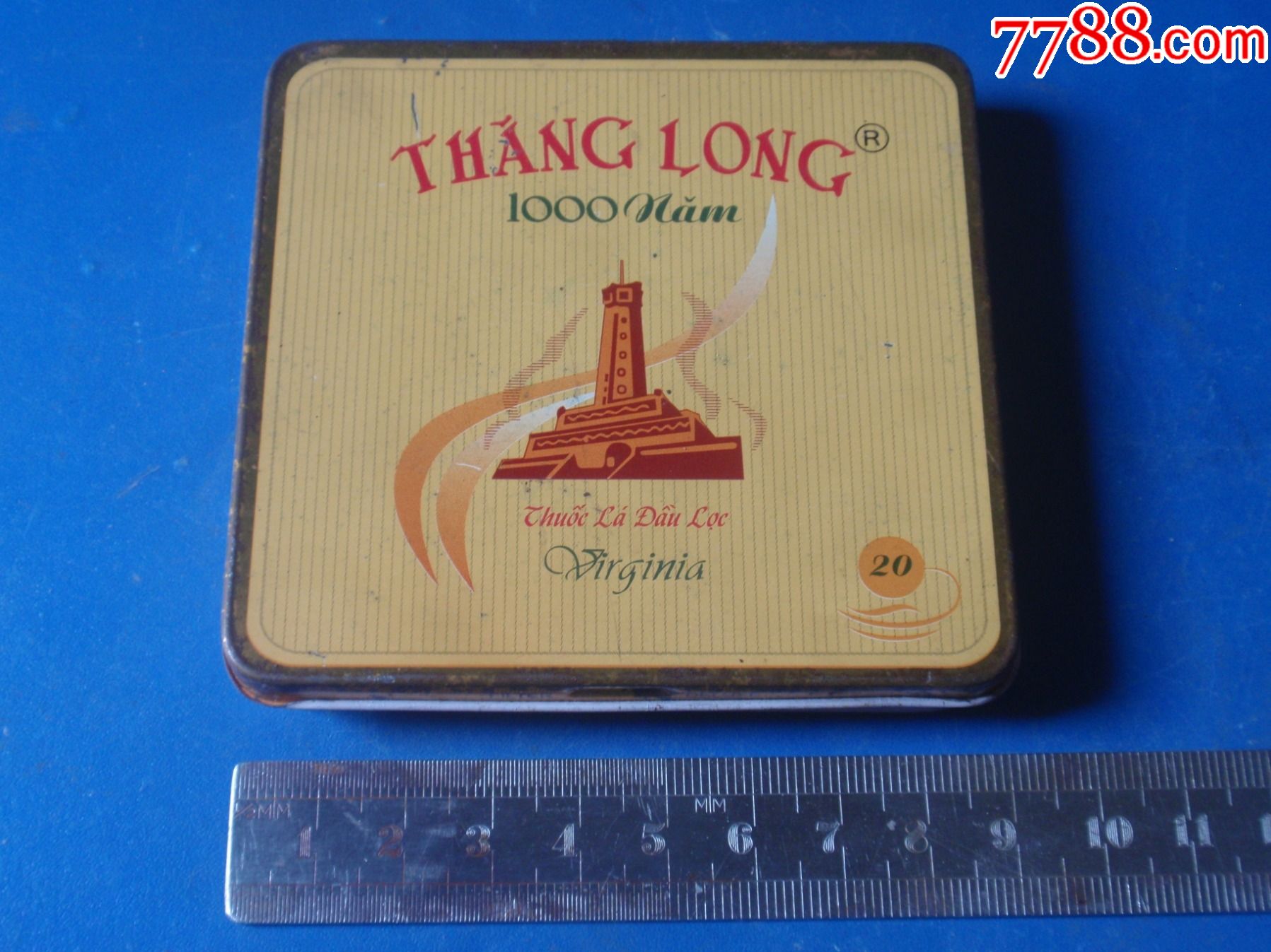 外国香烟铁盒品相尺寸请见图