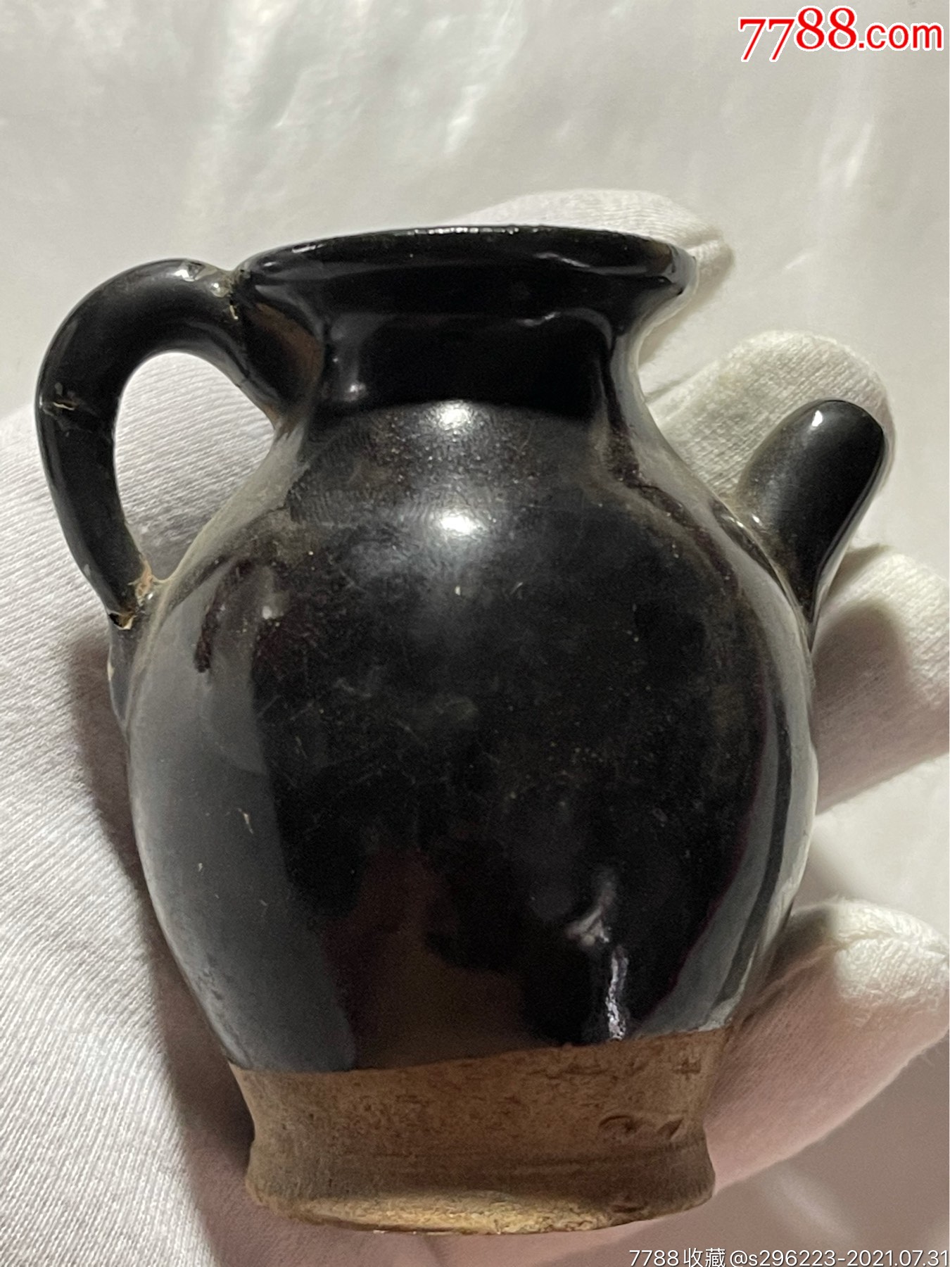 清代以上的黑釉小执壶