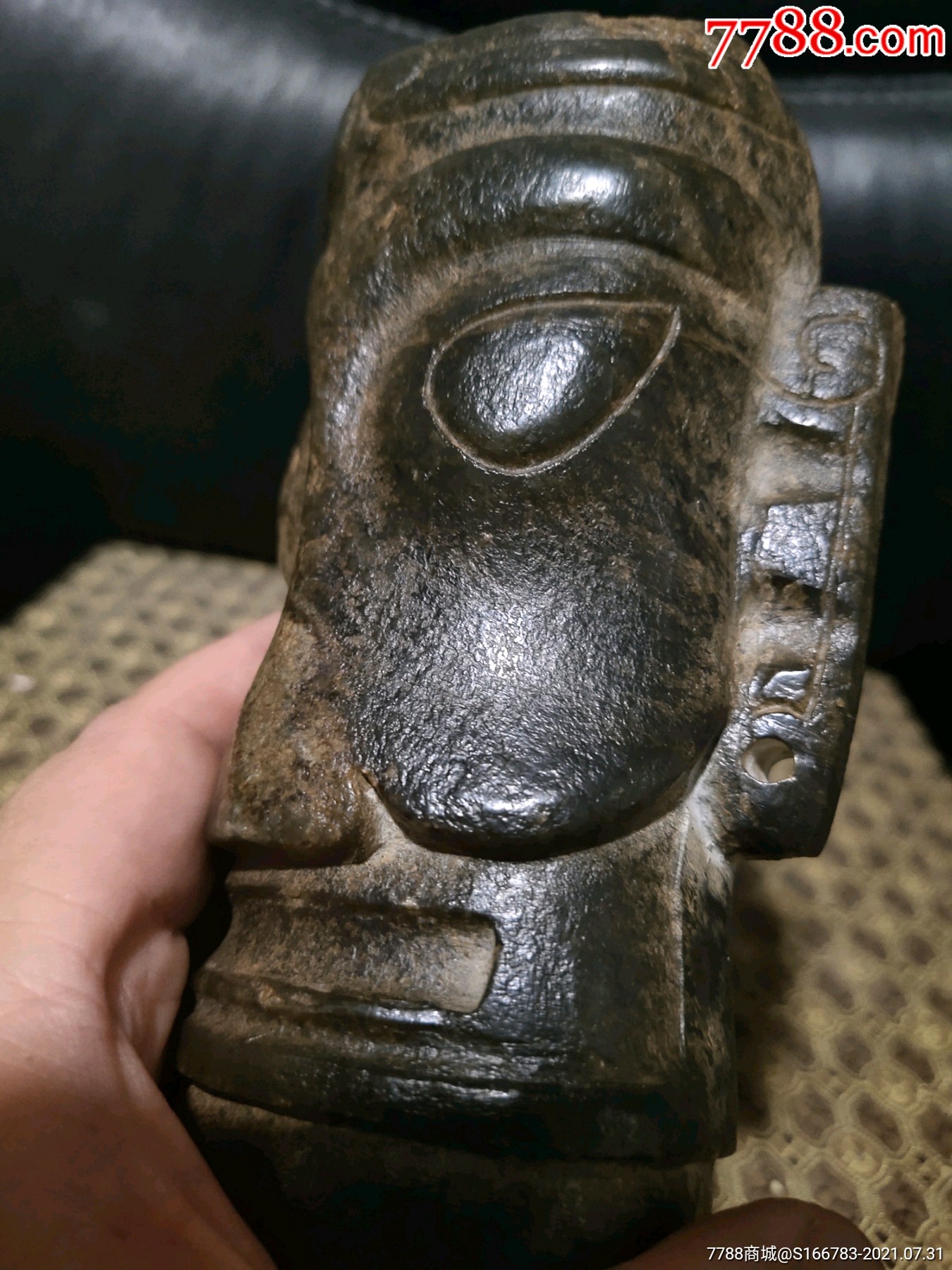 三星玉面人