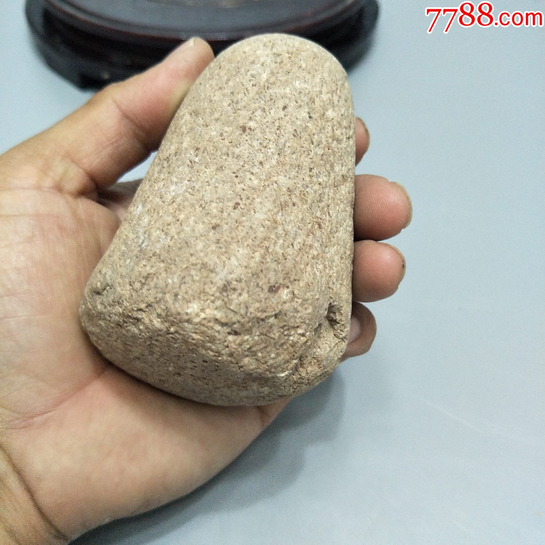 远古石器石锤古人用砸坚果类用的包老包快