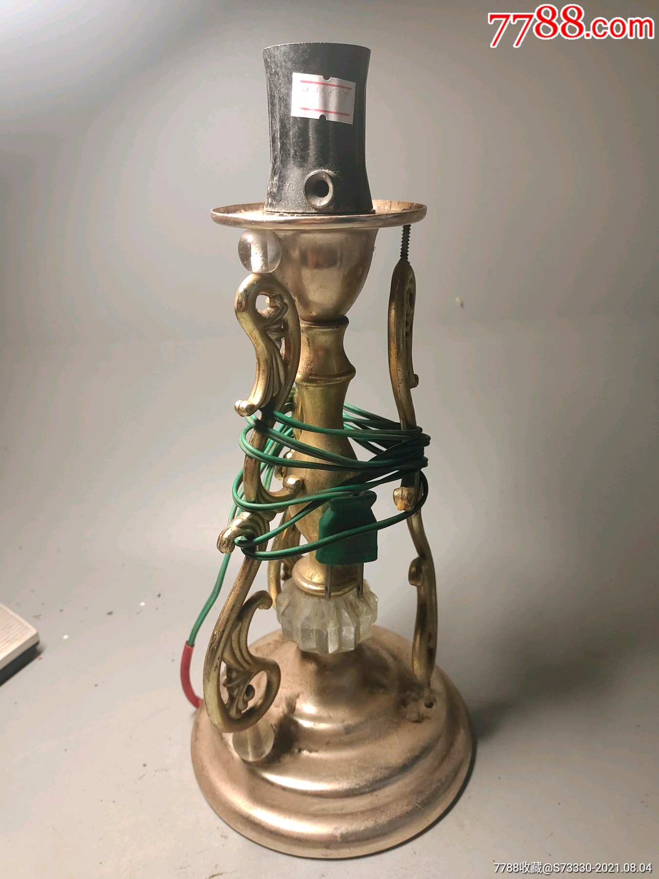 80年代左右,老台灯一只