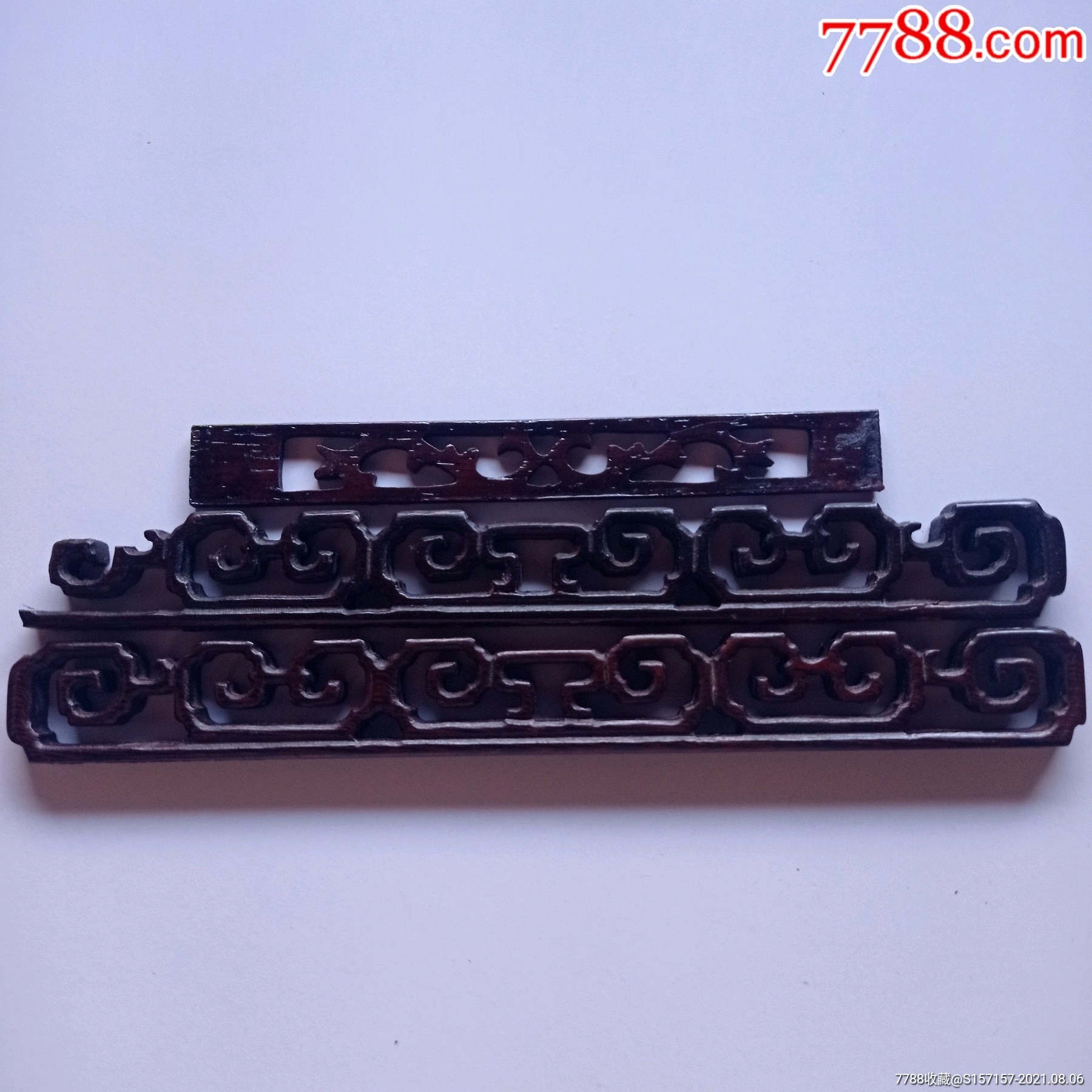 镂空红木雕花板三块