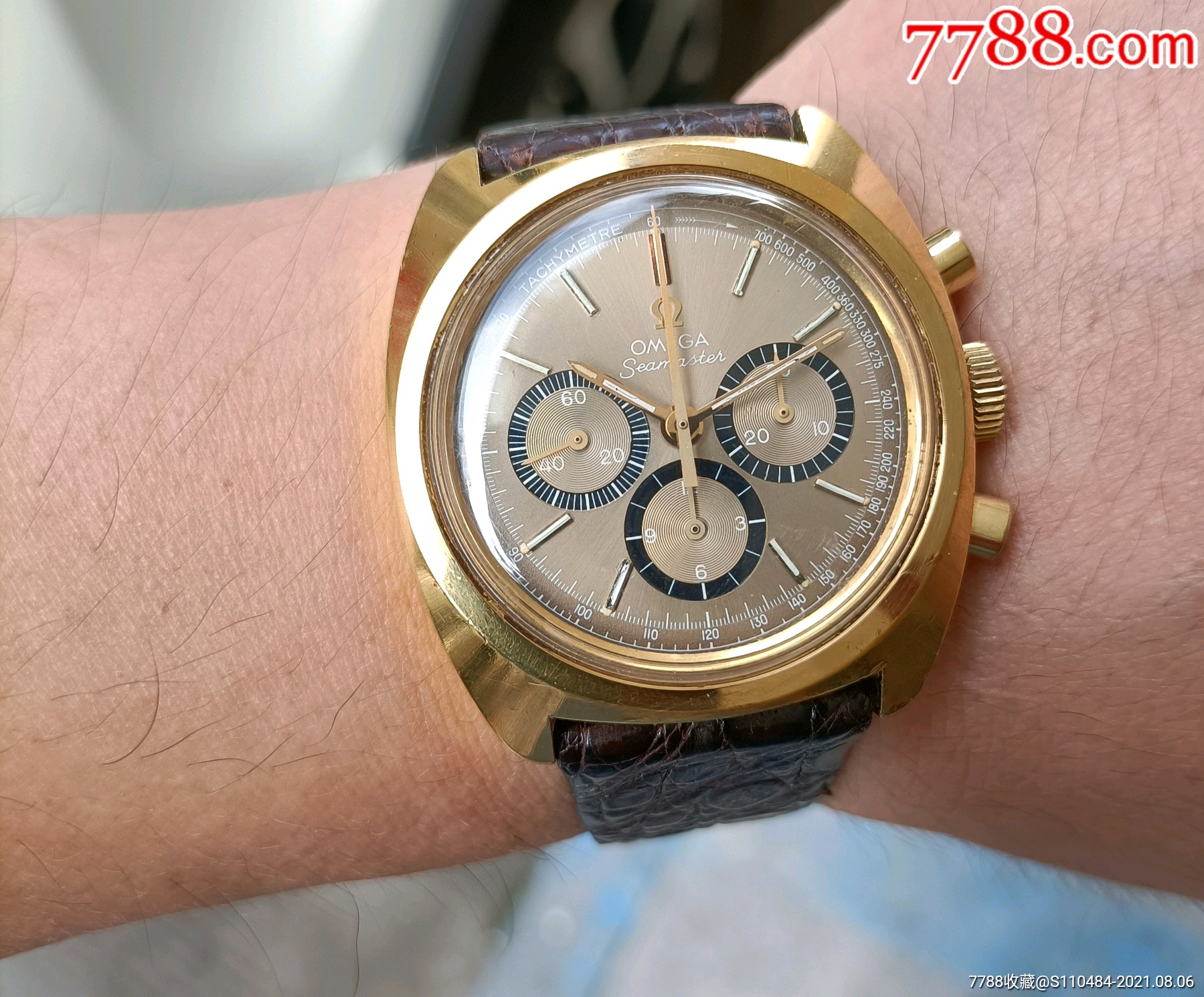 二手手表:瑞士古董欧米茄登月机芯861三眼计时码表.