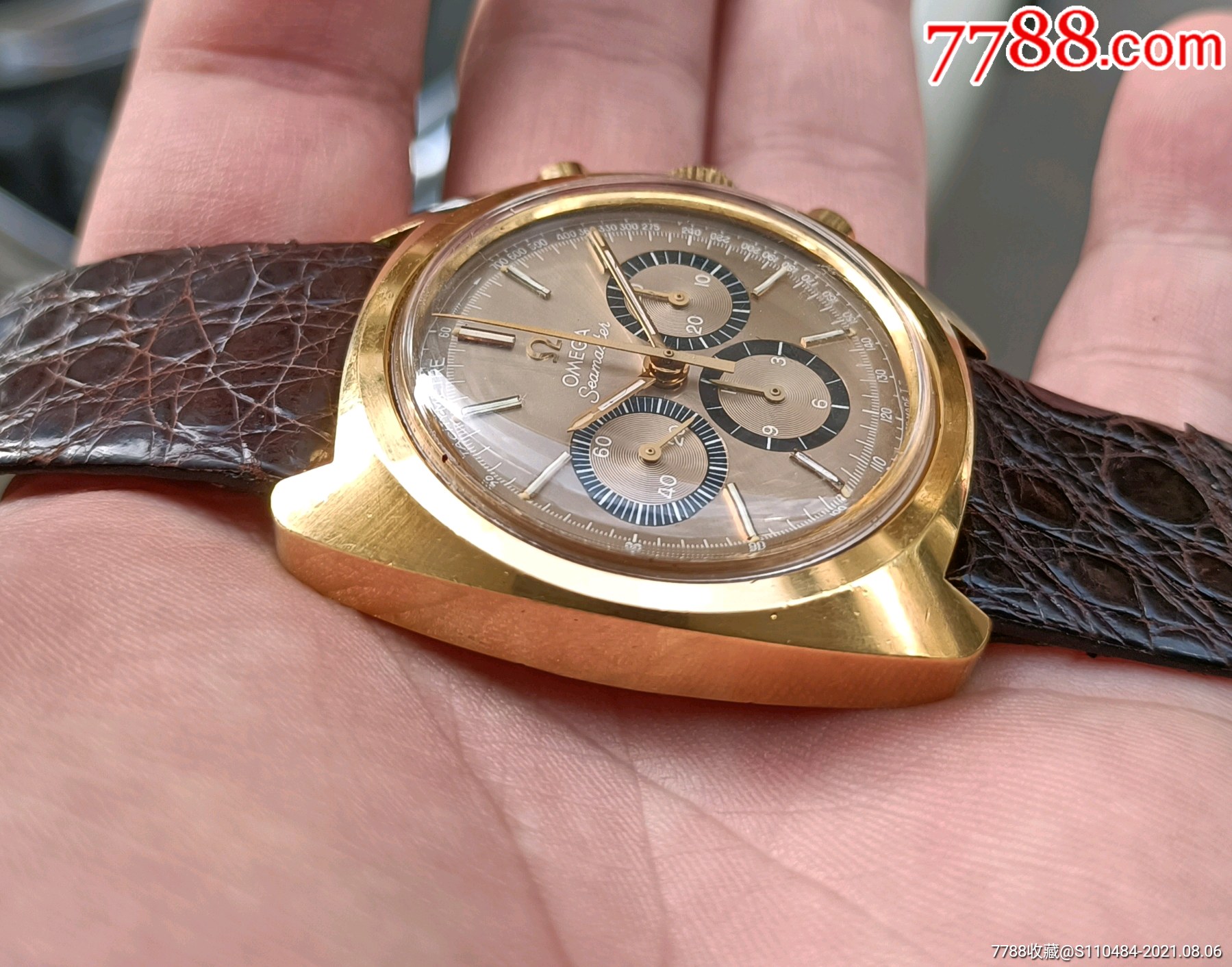 二手手表:瑞士古董欧米茄登月机芯861三眼计时码表.