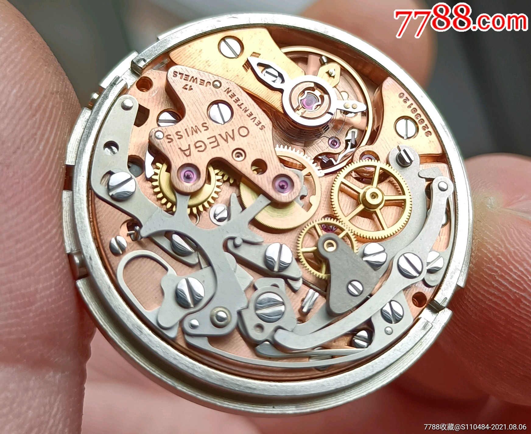 二手手表:瑞士古董欧米茄登月机芯861三眼计时码表.