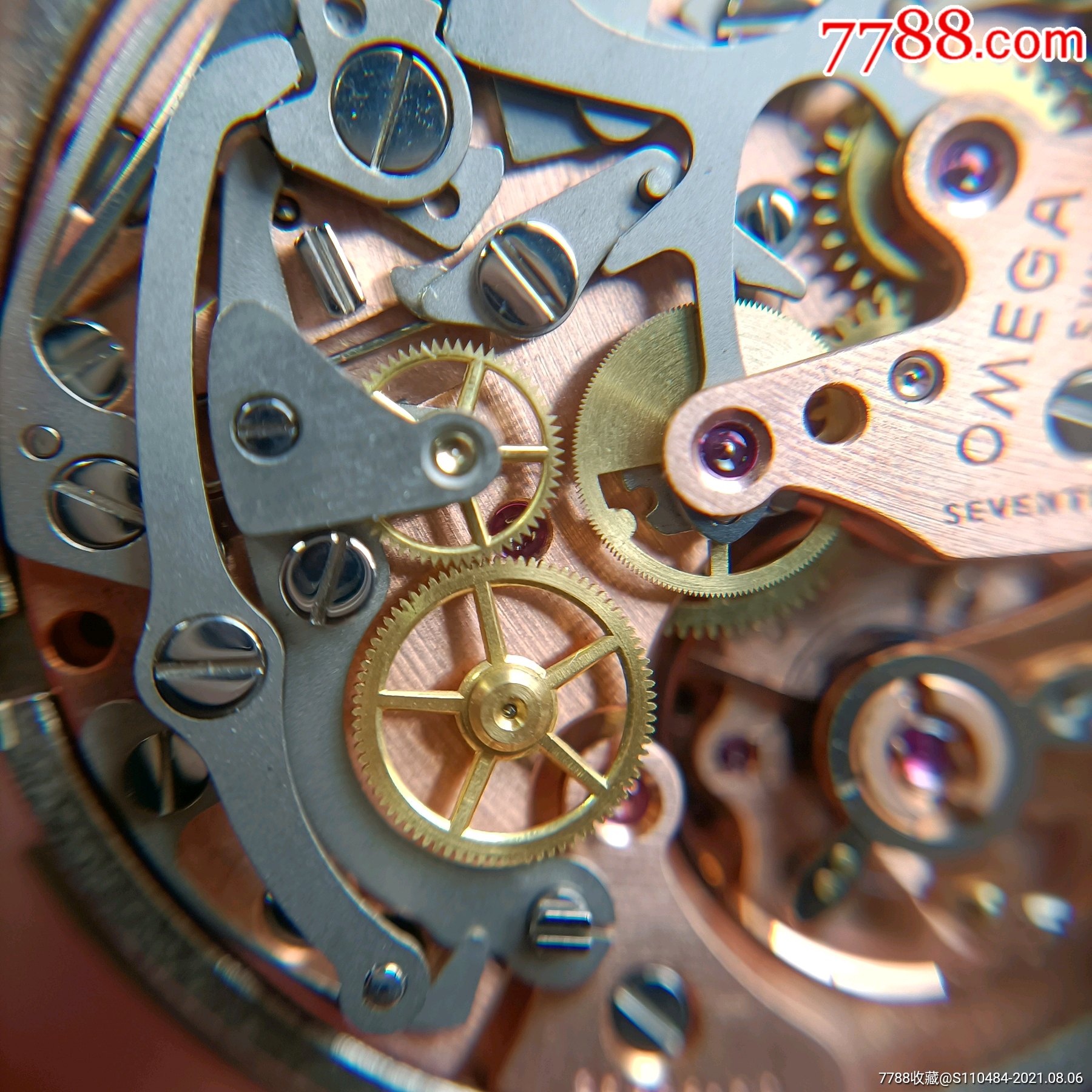 二手手表:瑞士古董欧米茄登月机芯861三眼计时码表.