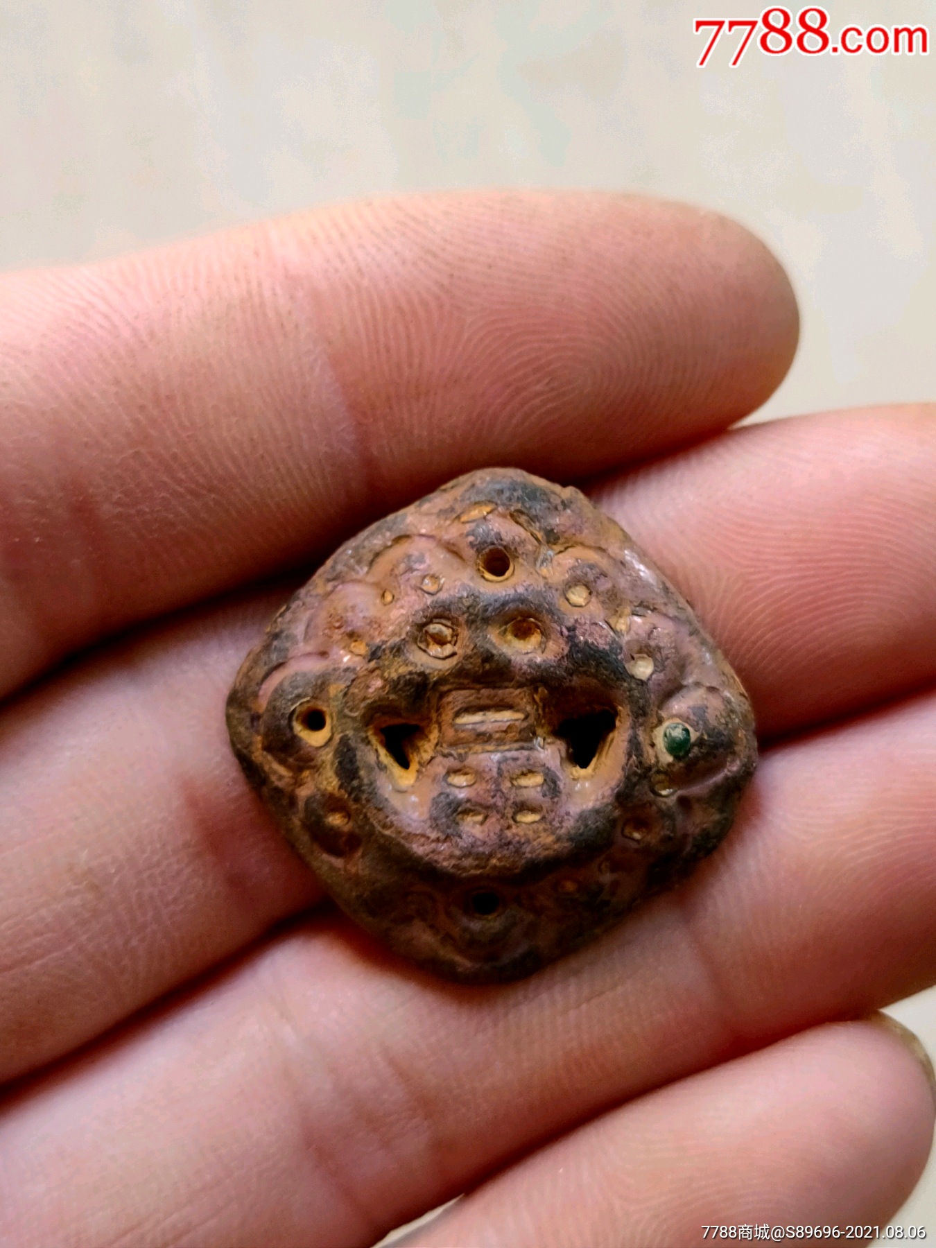 清代镶绿宝石福字帽正_价格28元【弘扬中华文明】