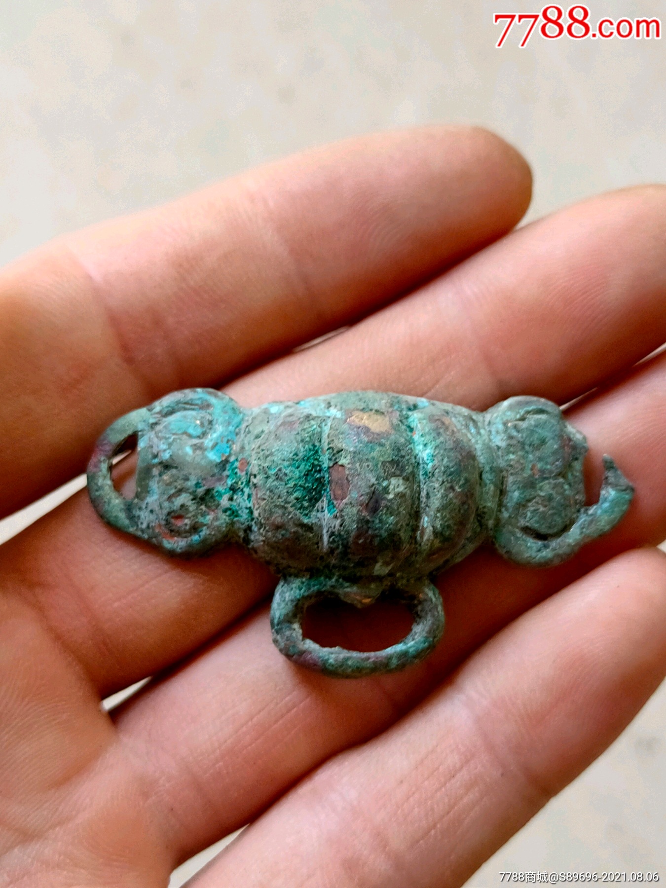 战汉大型铜带扣,挂扣