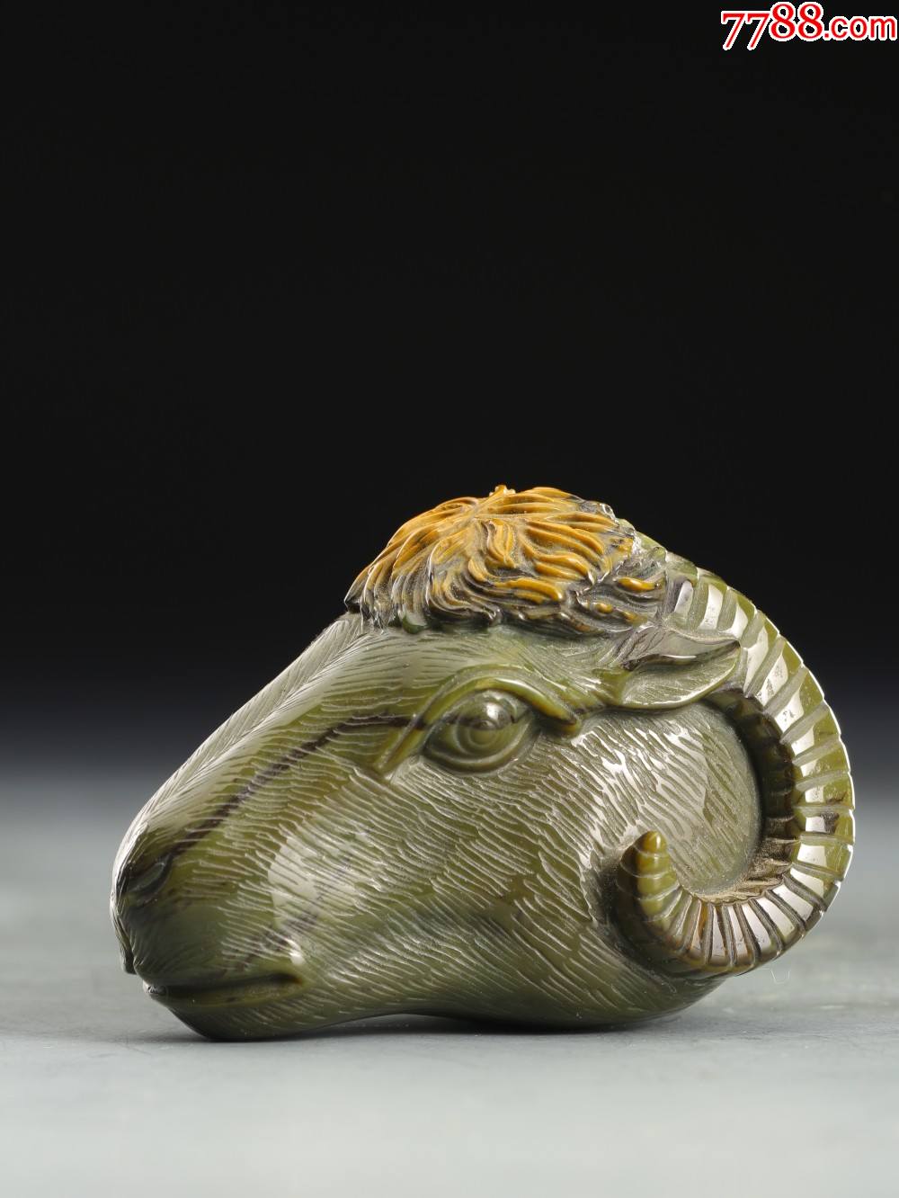 旧藏青玉羊首把件