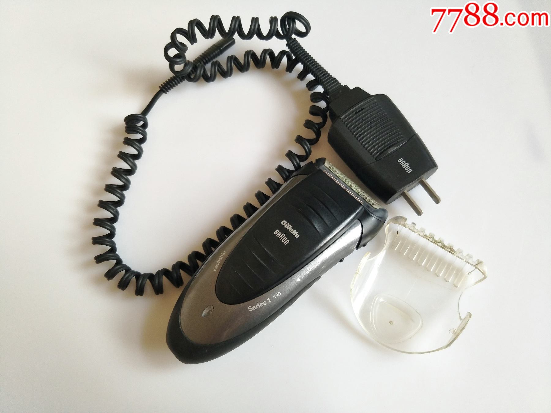 gillehe吉列电动剃须刀