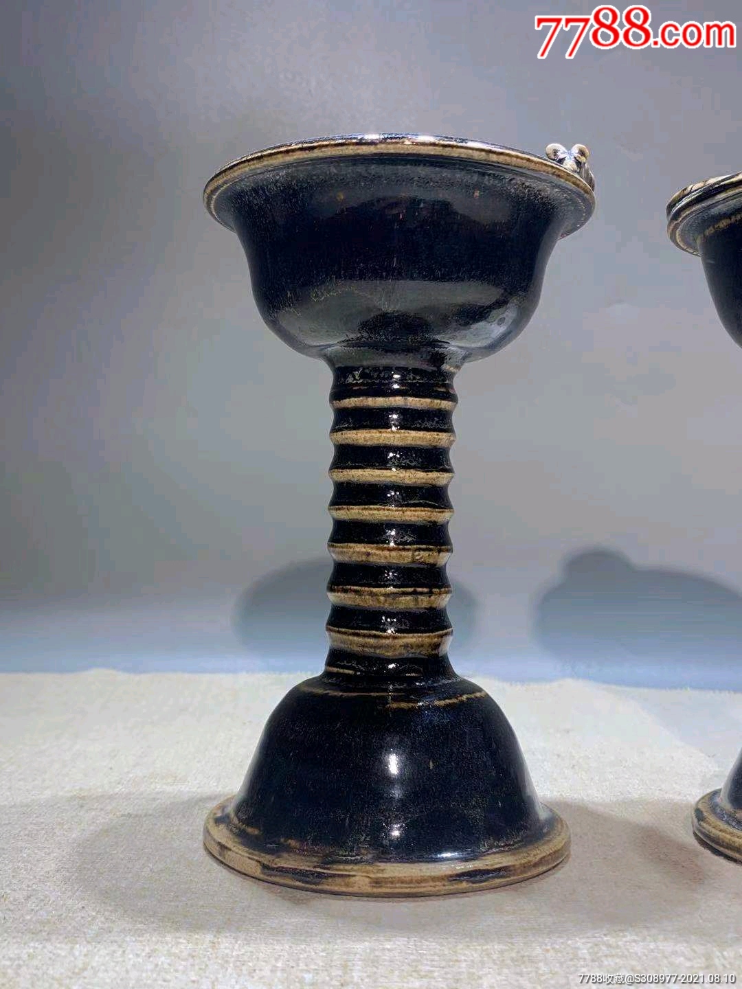 明代黑釉油灯一对