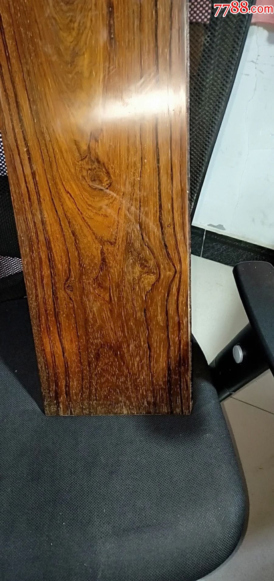 首页 零售 其他木制用品 >> 533号正宗海南黄花梨老家具散料61/22/1cm