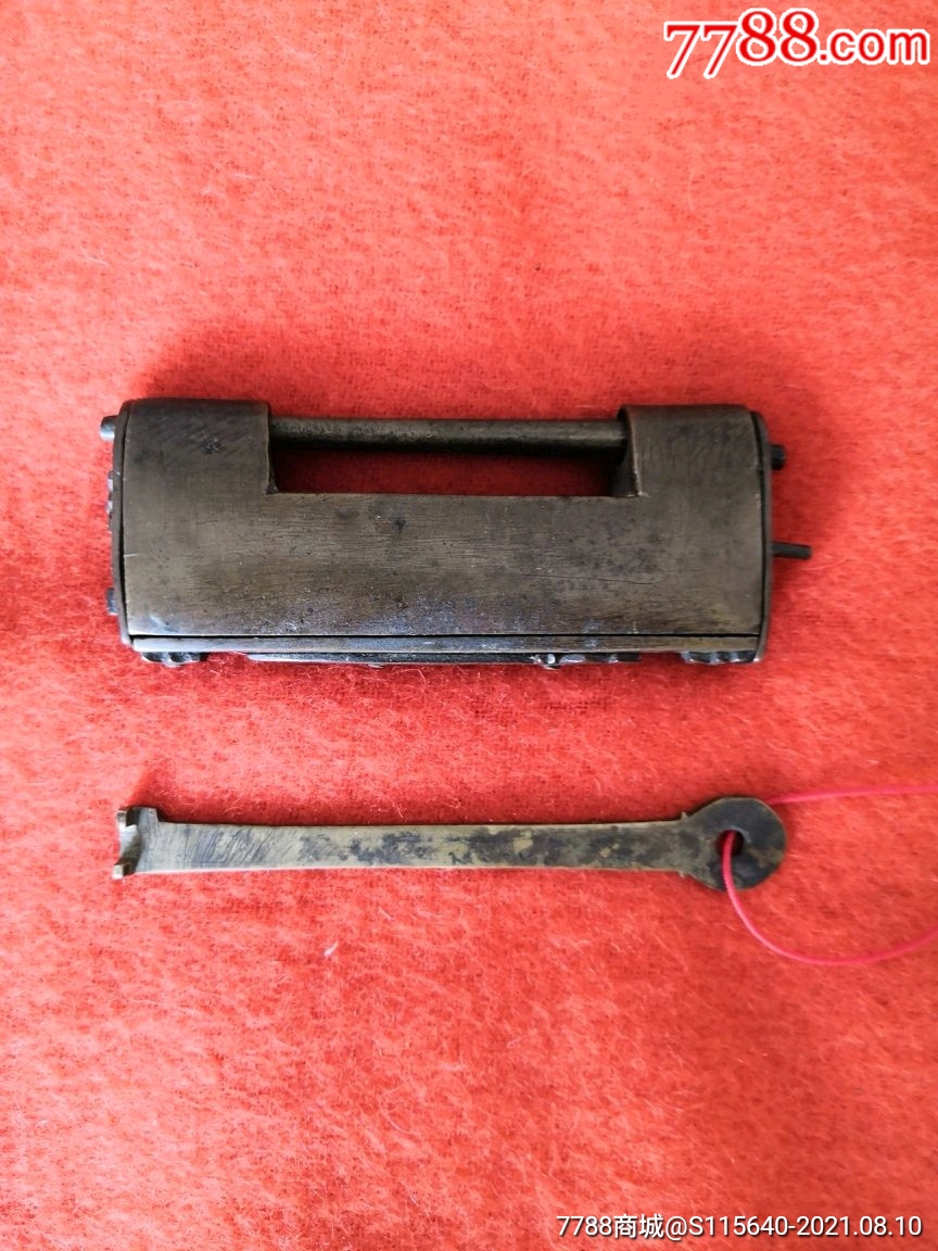 清代宝剑暗门五开机关锁