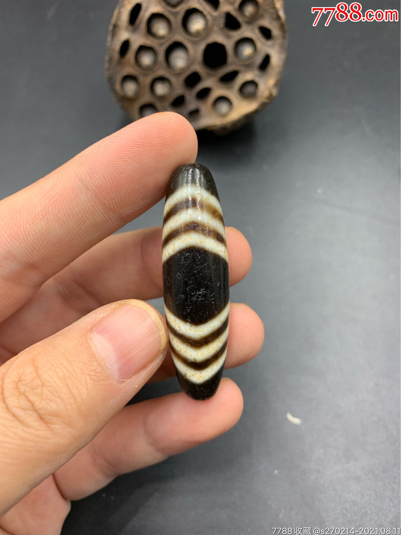 老玛瑙线珠,带马蹄纹