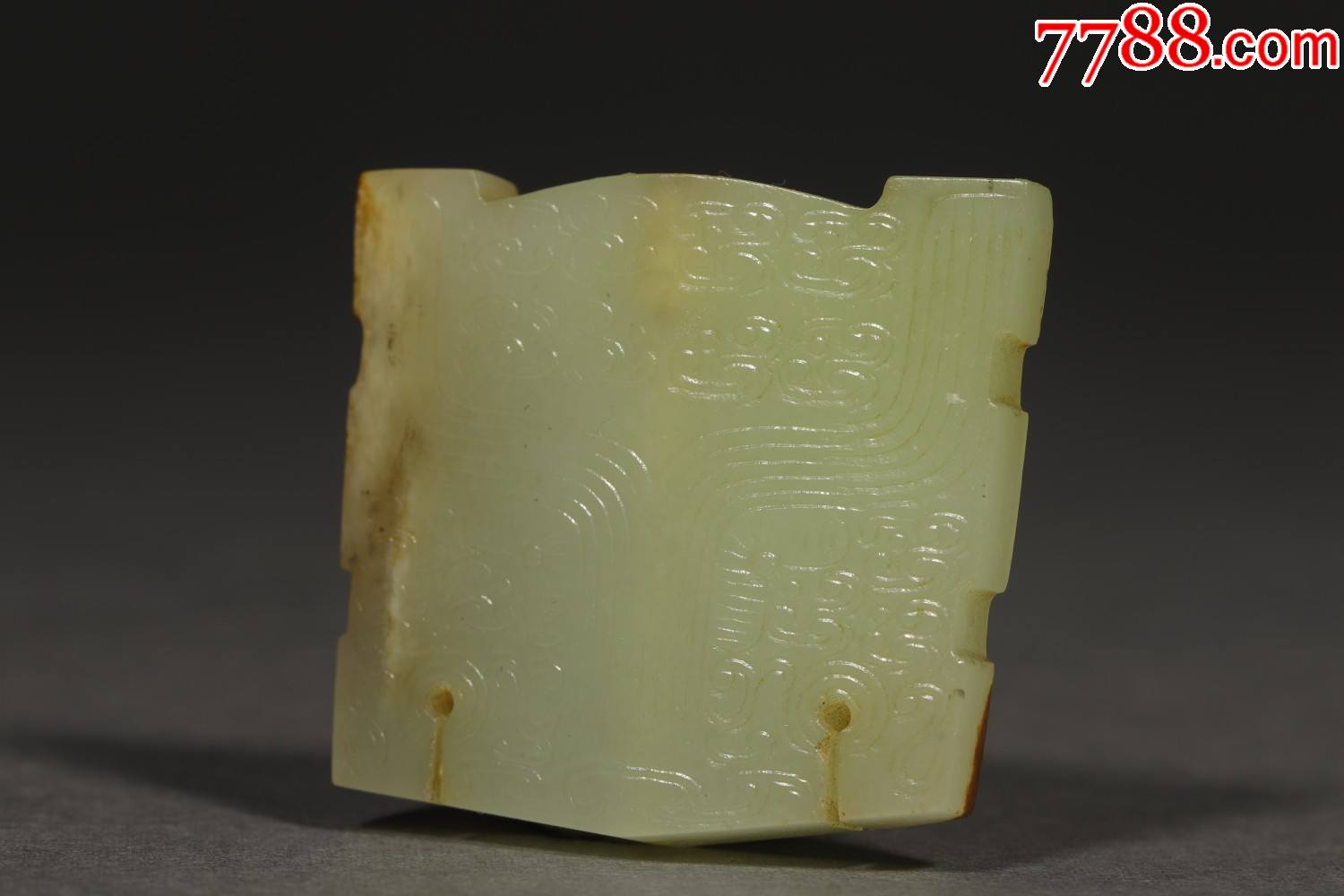 和田玉带沁饕餮纹玉佩a84s26f