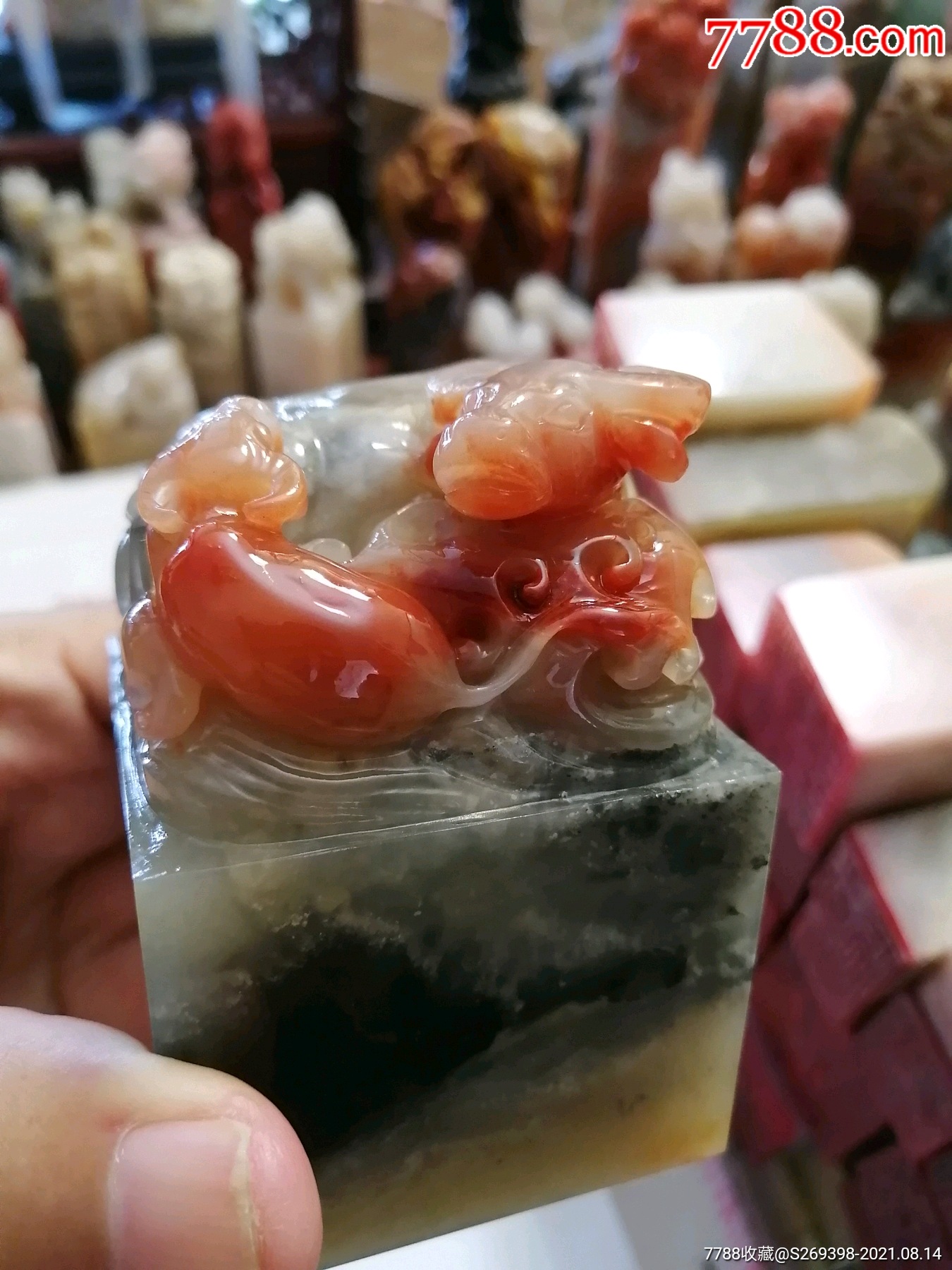 牛气冲天精品巧雕大尺寸印章石