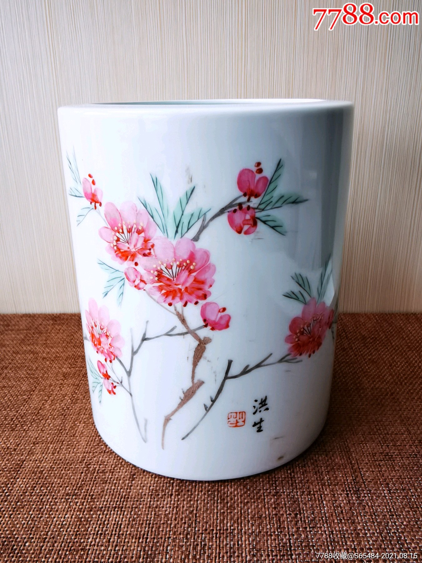 中国工艺美术大师严洪生手绘笔筒——水点桃花