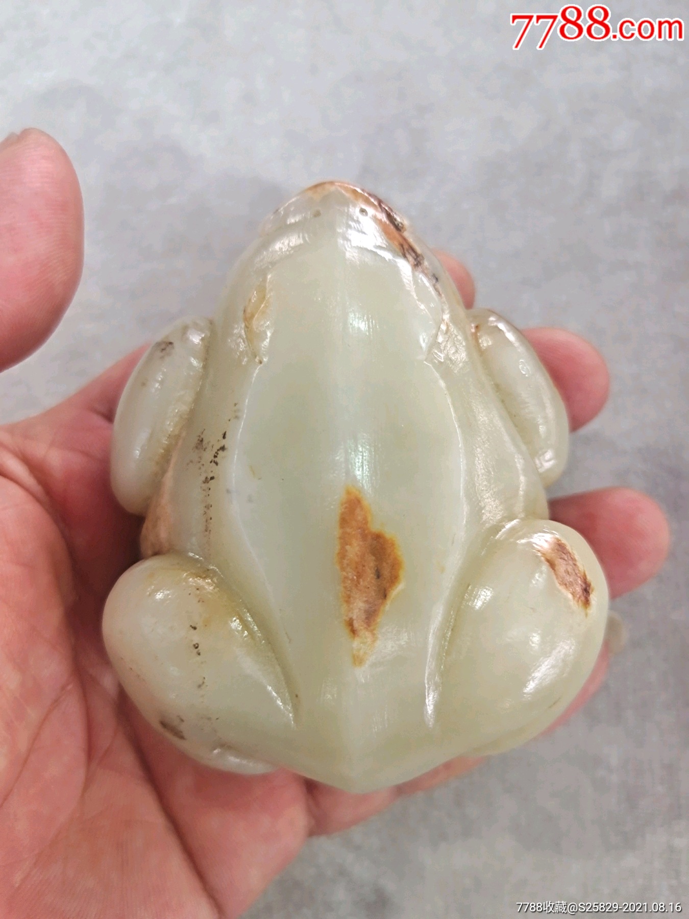 旧藏和田玉金蟾把件