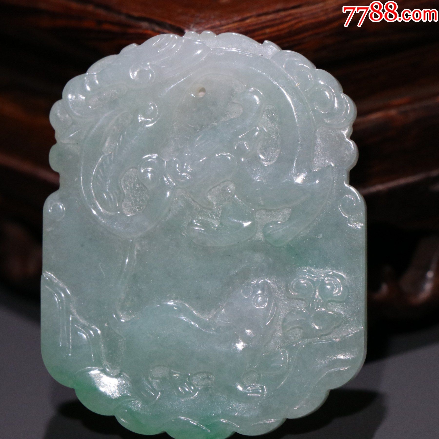 翡翠"风云际会"龙虎牌