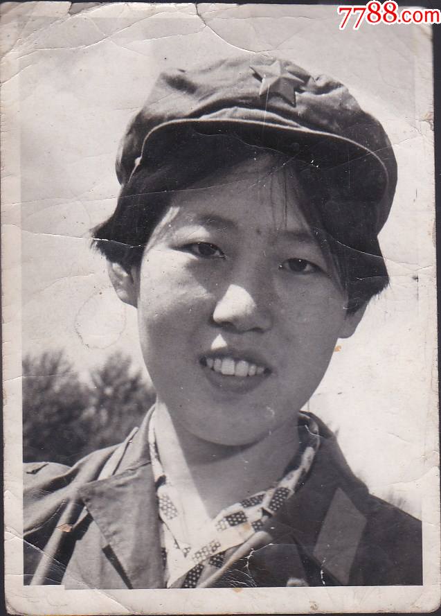 68年女兵老照片图片