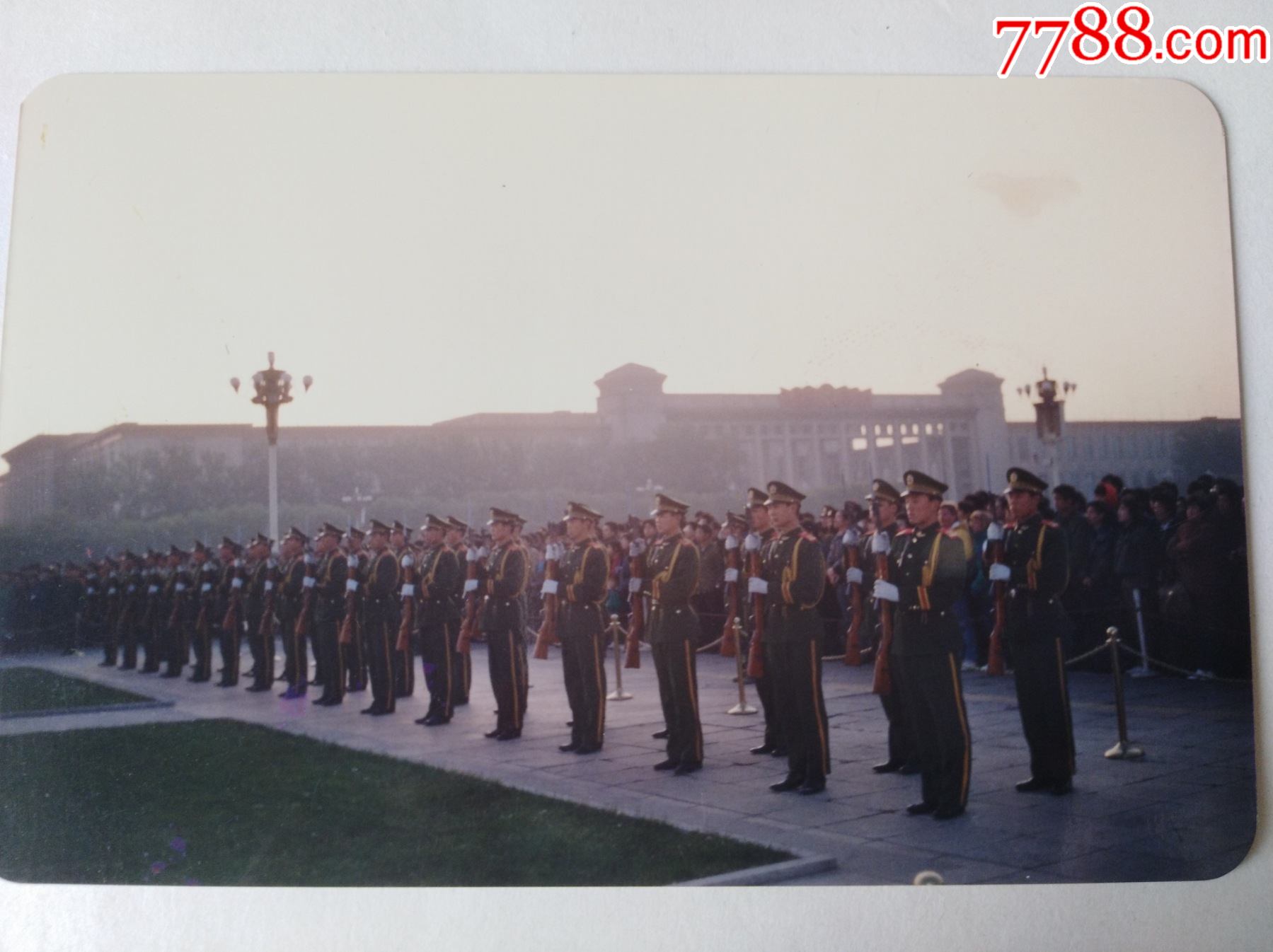 91年天安门广场升旗仪式-老照片-7788票证网