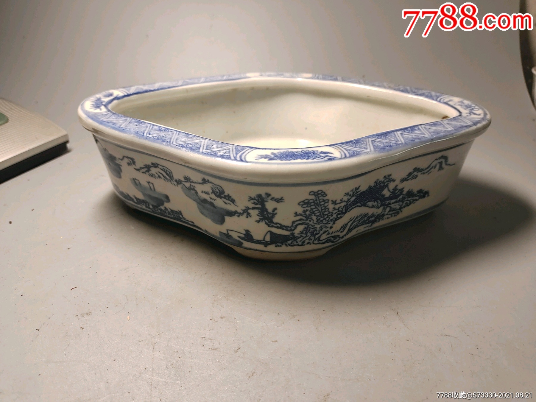 80年代,景德镇厂货,青花山水诗文水仙盆