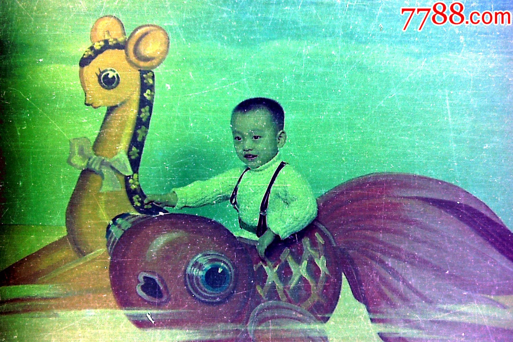 骑鱼的宝宝(仅上传反转后的照片部分)【135老底片】