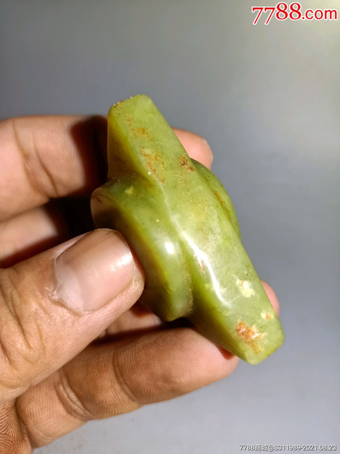 以前农村收的异行小玉宗,,风化明显,包浆沁入骨,,红山文化