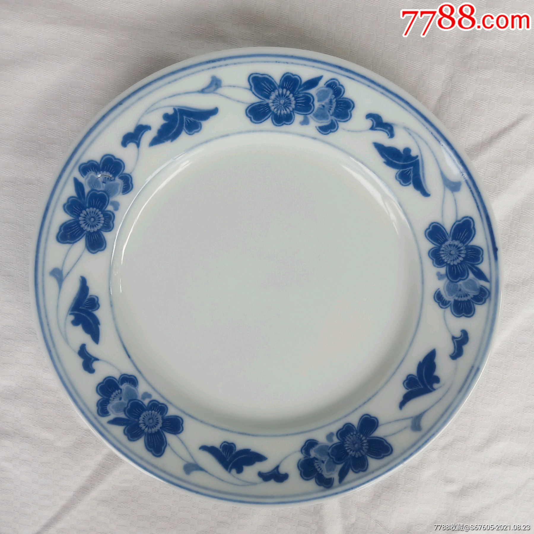 群力棕凤底款瓷盘