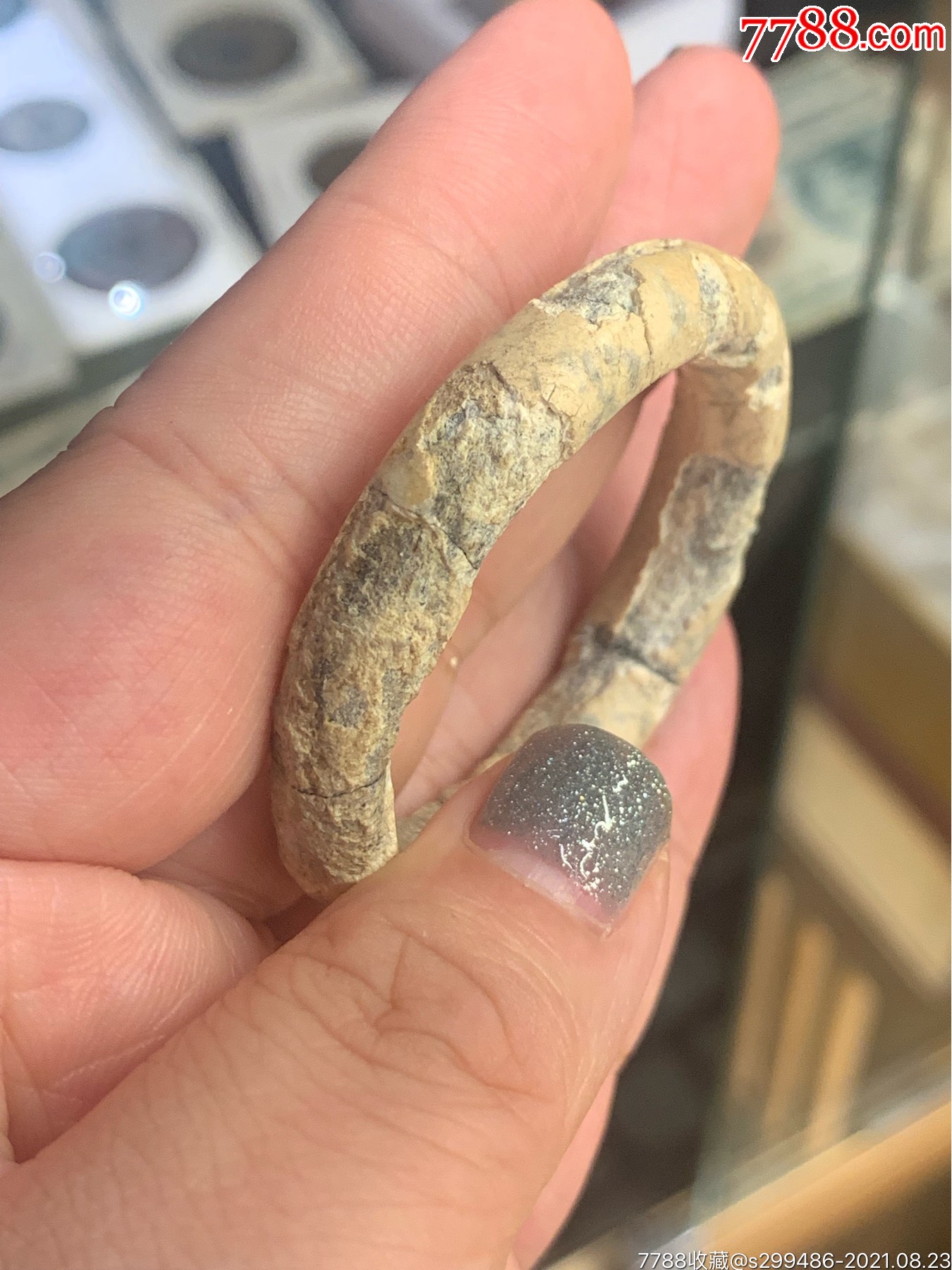 红山文化玉环