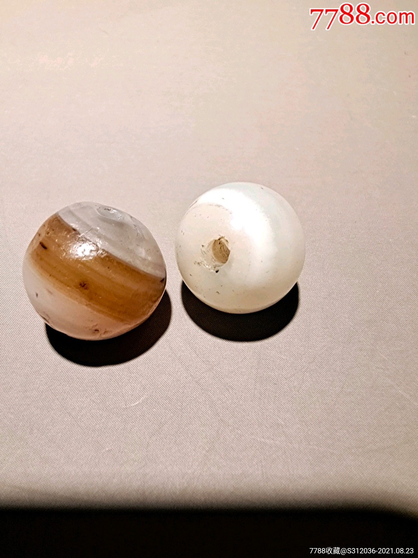 辽玛瑙线珠一对