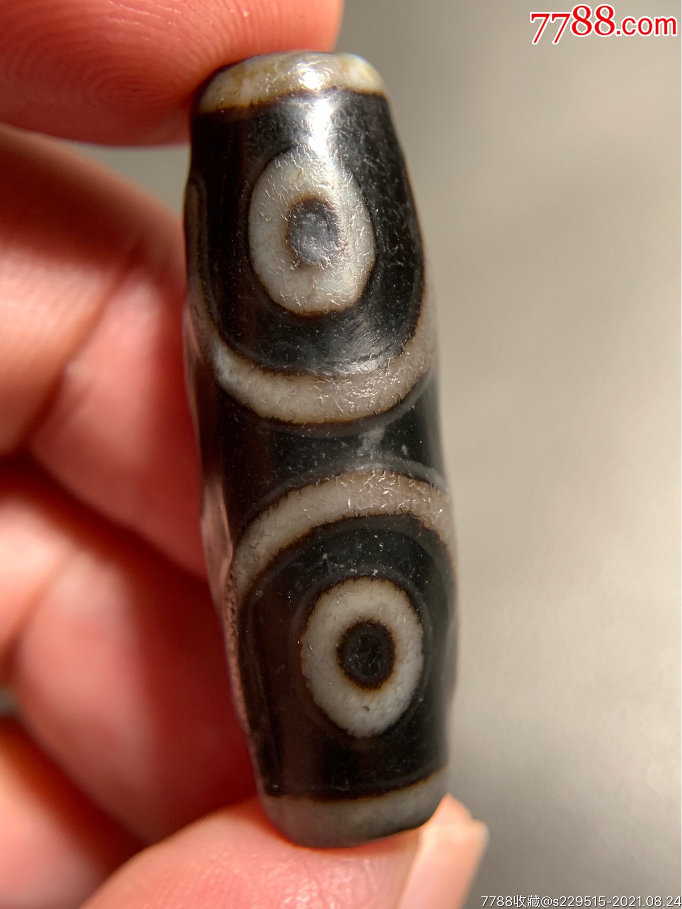 藏传阴刻纹七眼天珠37*13毫米