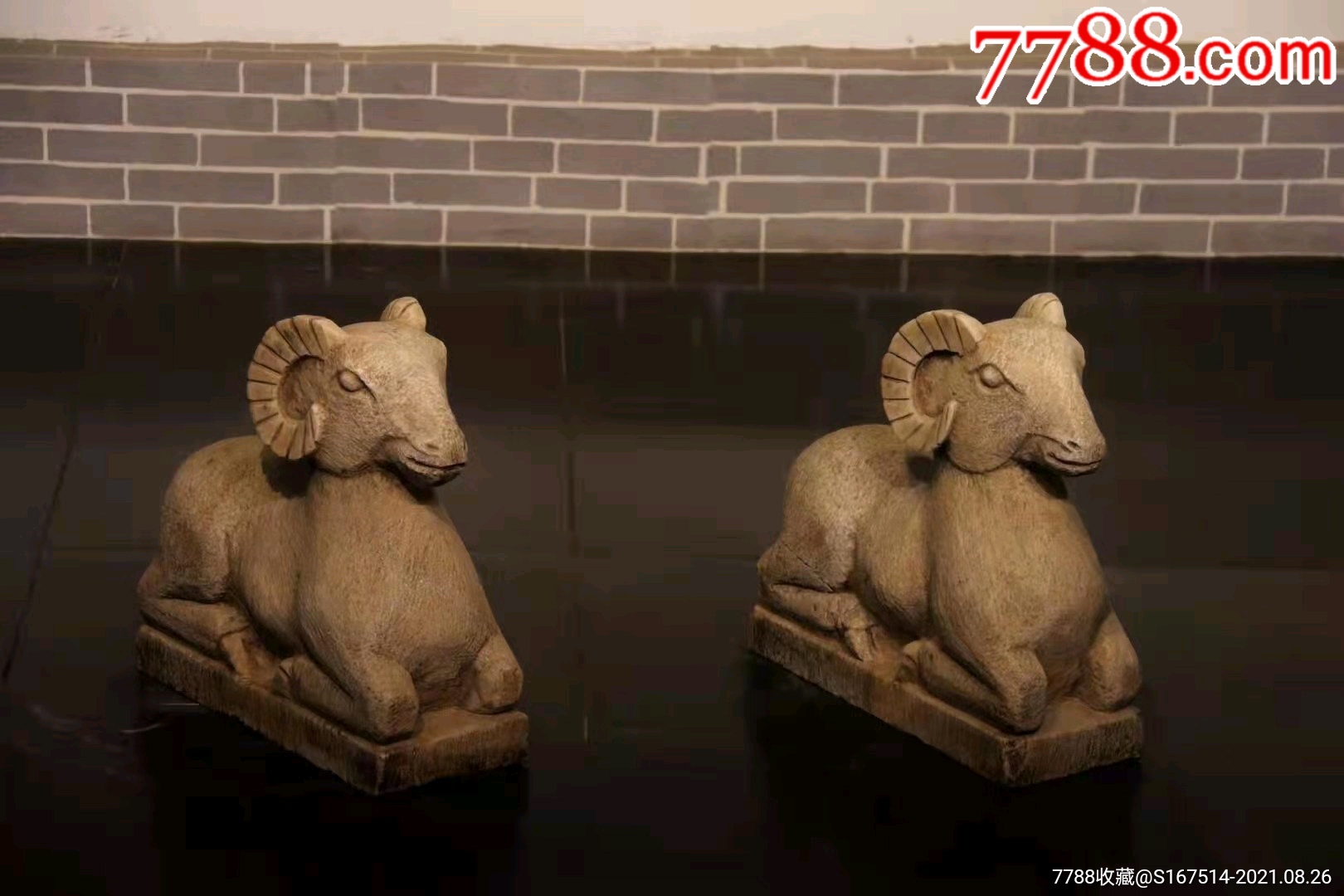 石羊汉白玉,雕刻精致,跪卧向前,羊代表吉祥,温顺,长50高46宽20