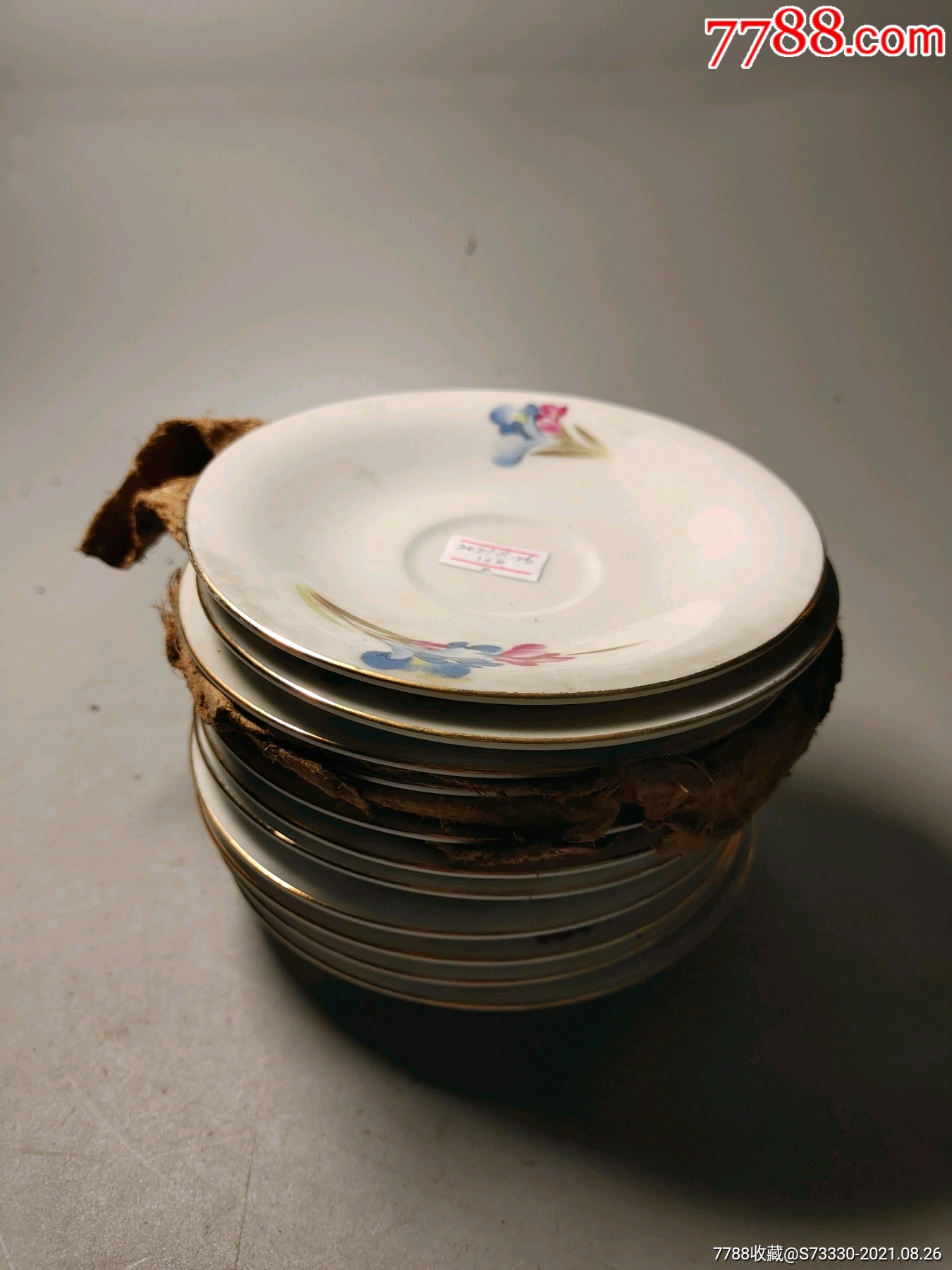 80年代,花卉茶碟10只合售