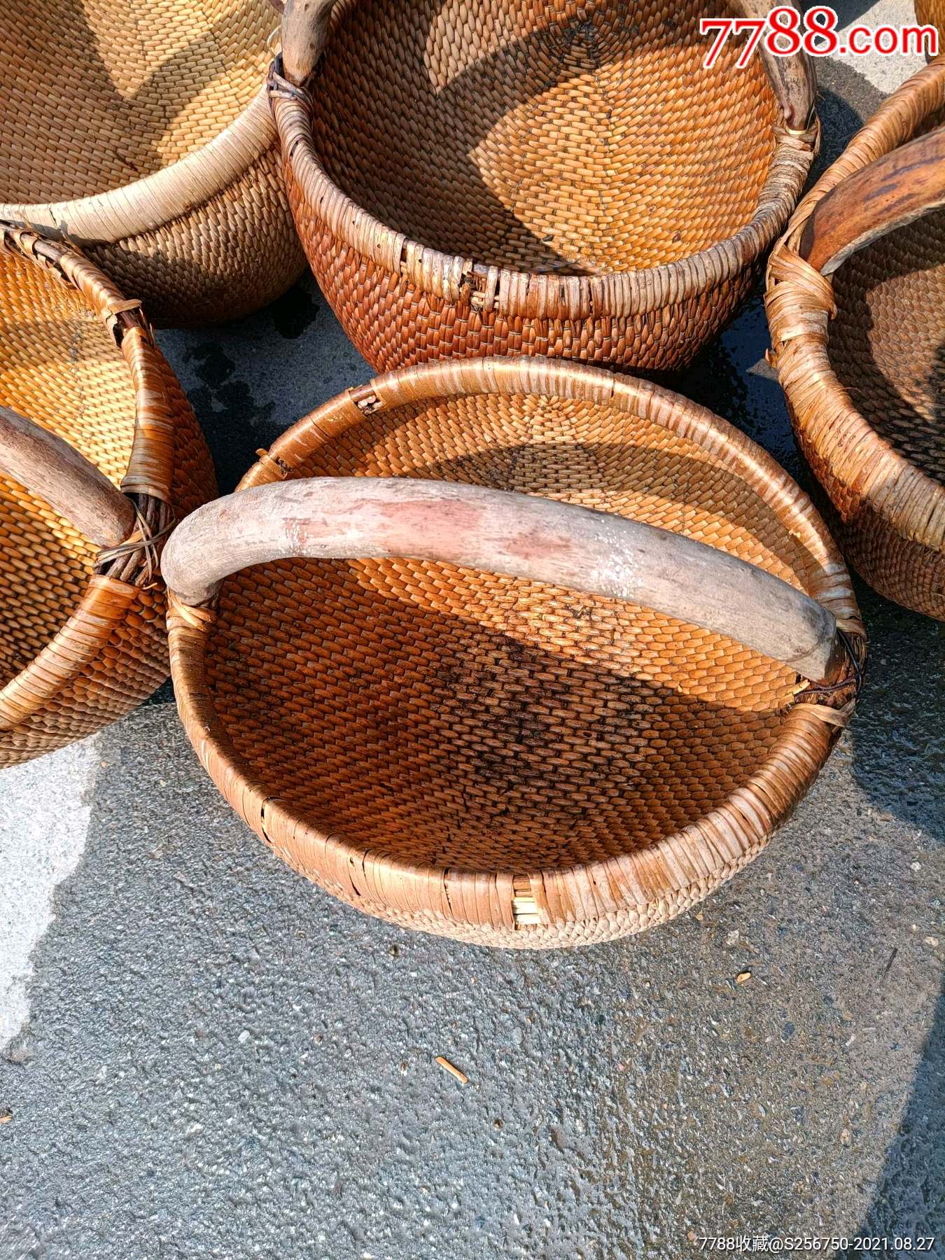 80年代文革老物件怀旧收藏柳编篮子农家院装饰摆件农村民俗旧农具.