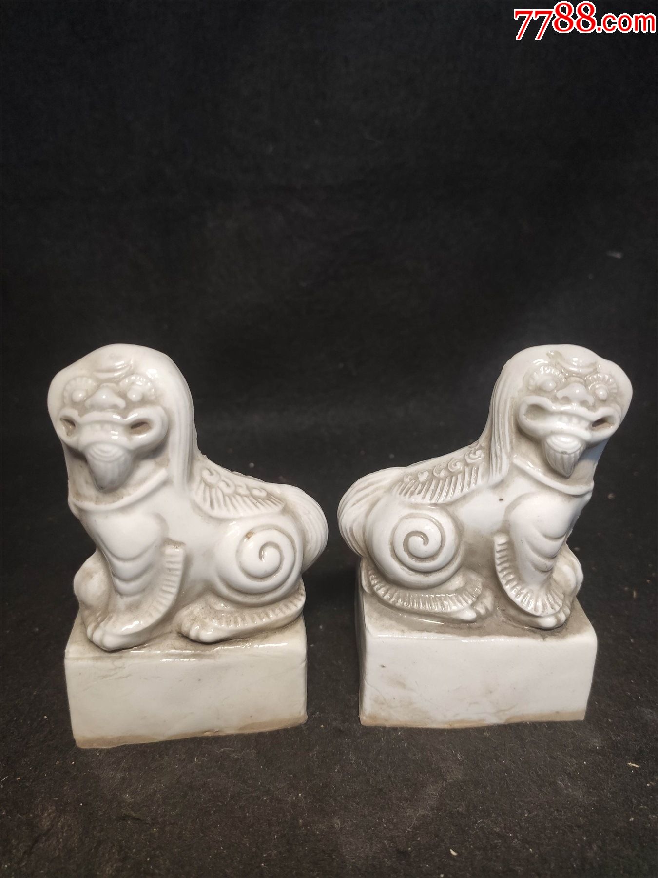 白釉狮子一对_单色白瓷_在乡间【7788收藏__收藏热线】