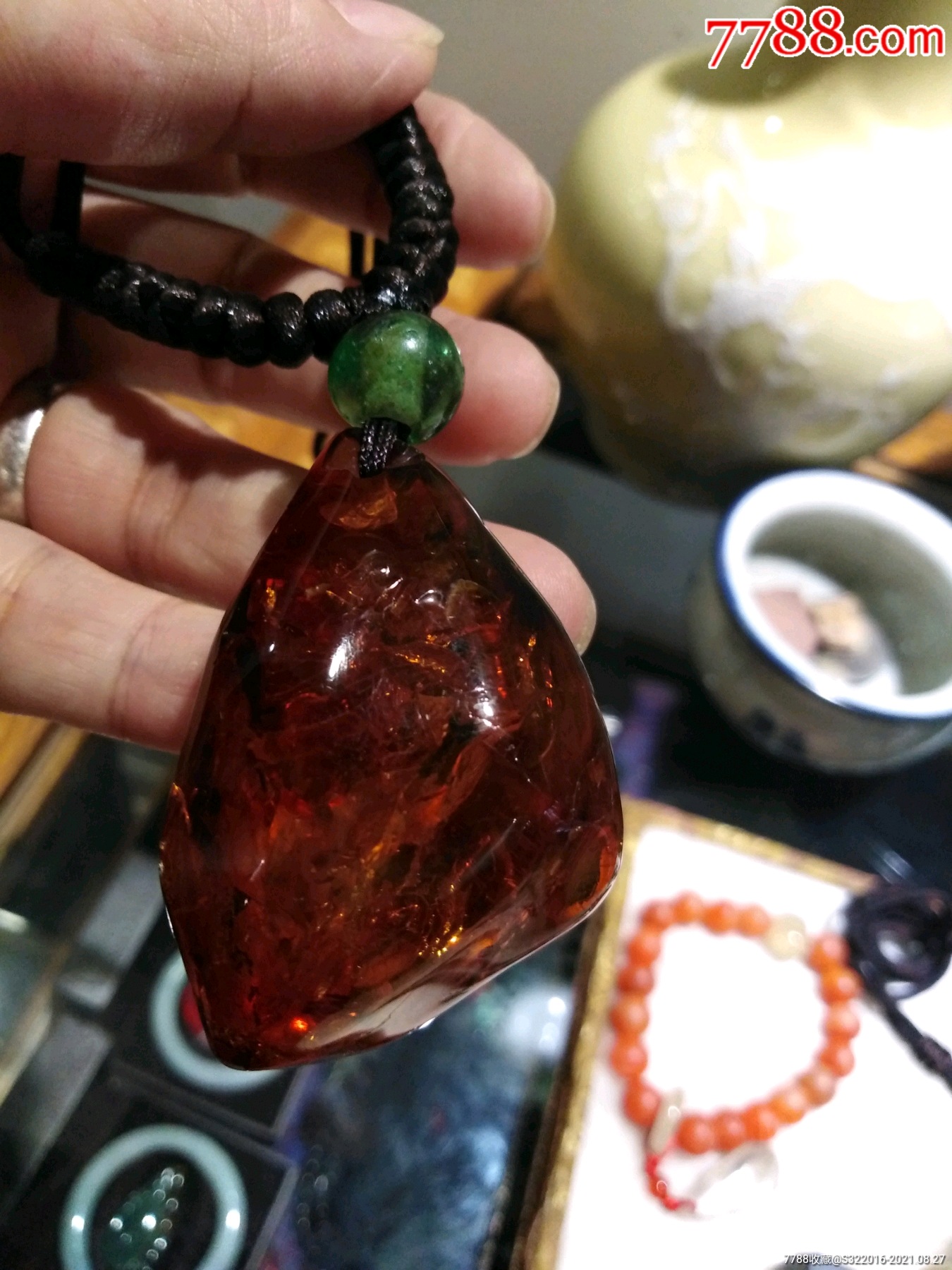 琥珀挂件_价格3500元【春暖花开古玩店】_第1张_7788收藏__收藏热线