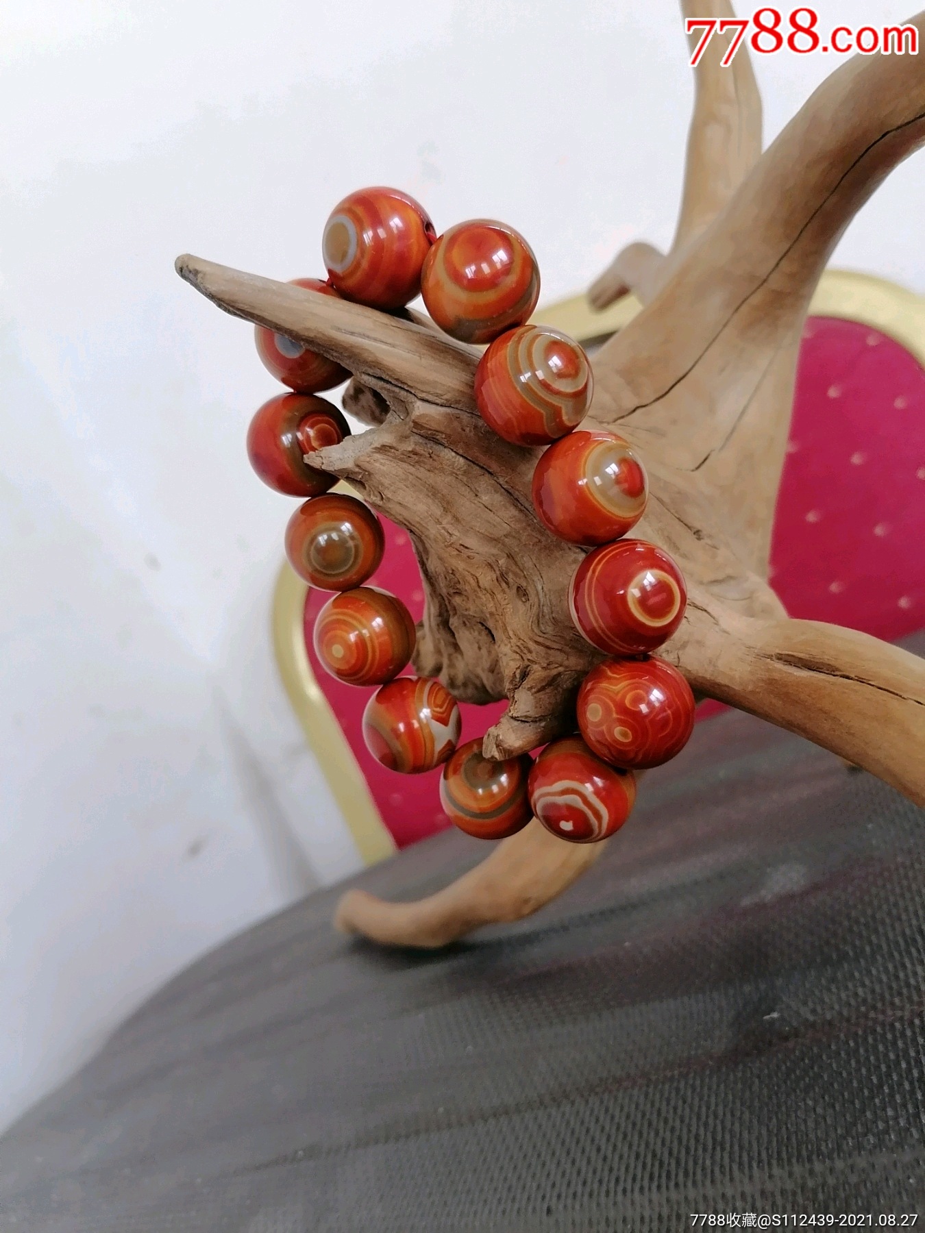 精品同料战国红缠丝天眼玛瑙手串