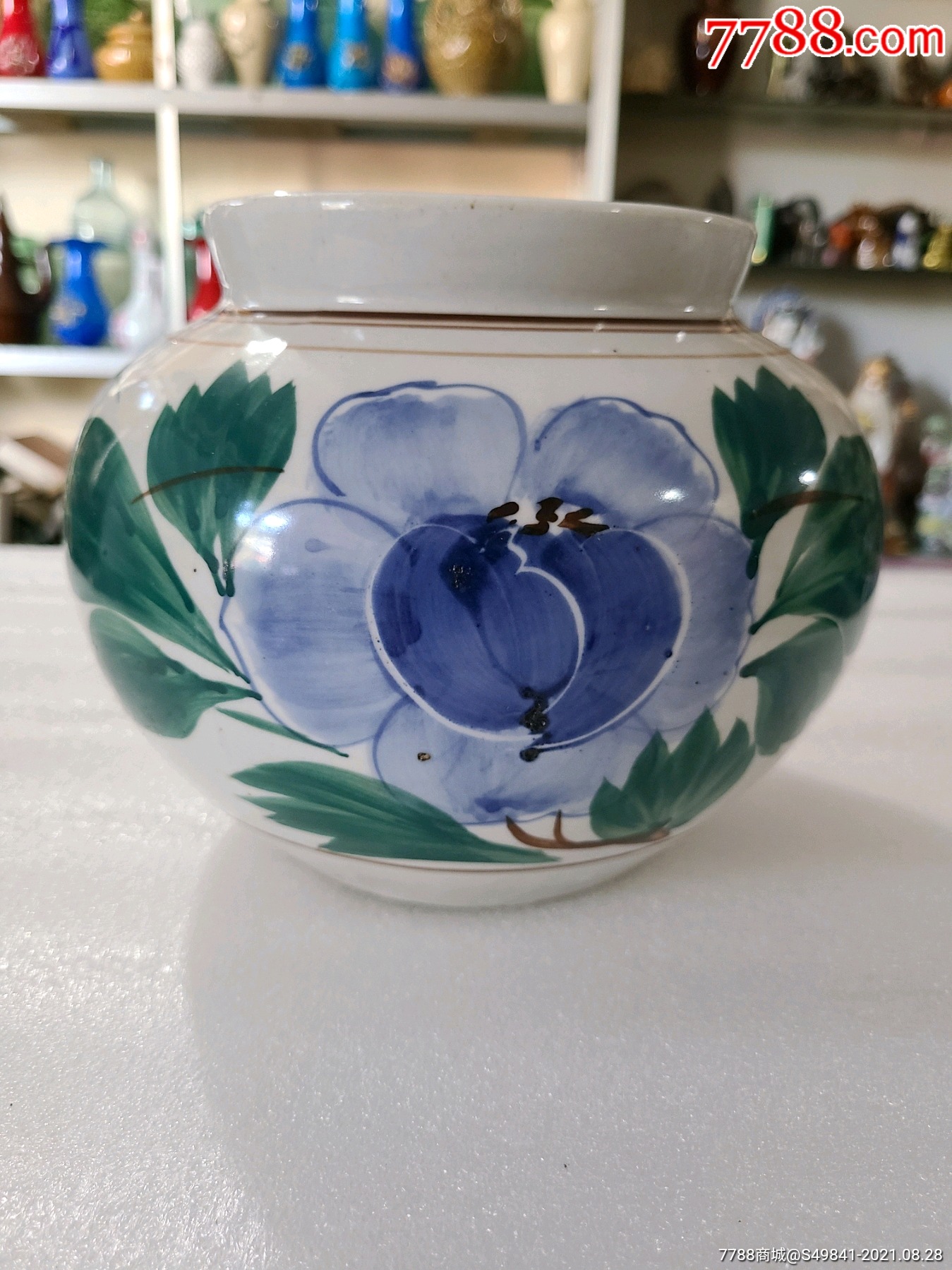 50年代朝鲜高丽手绘图案老瓷器罐