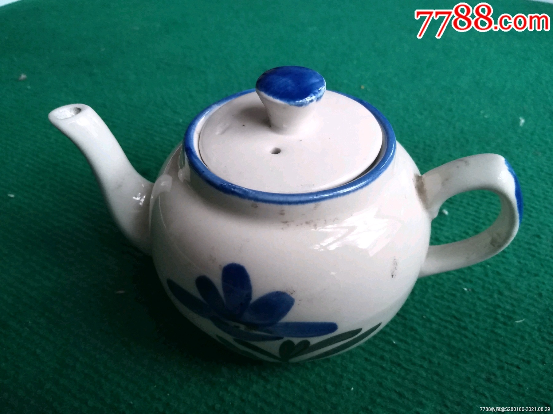 老瓷茶壶手绘兰花