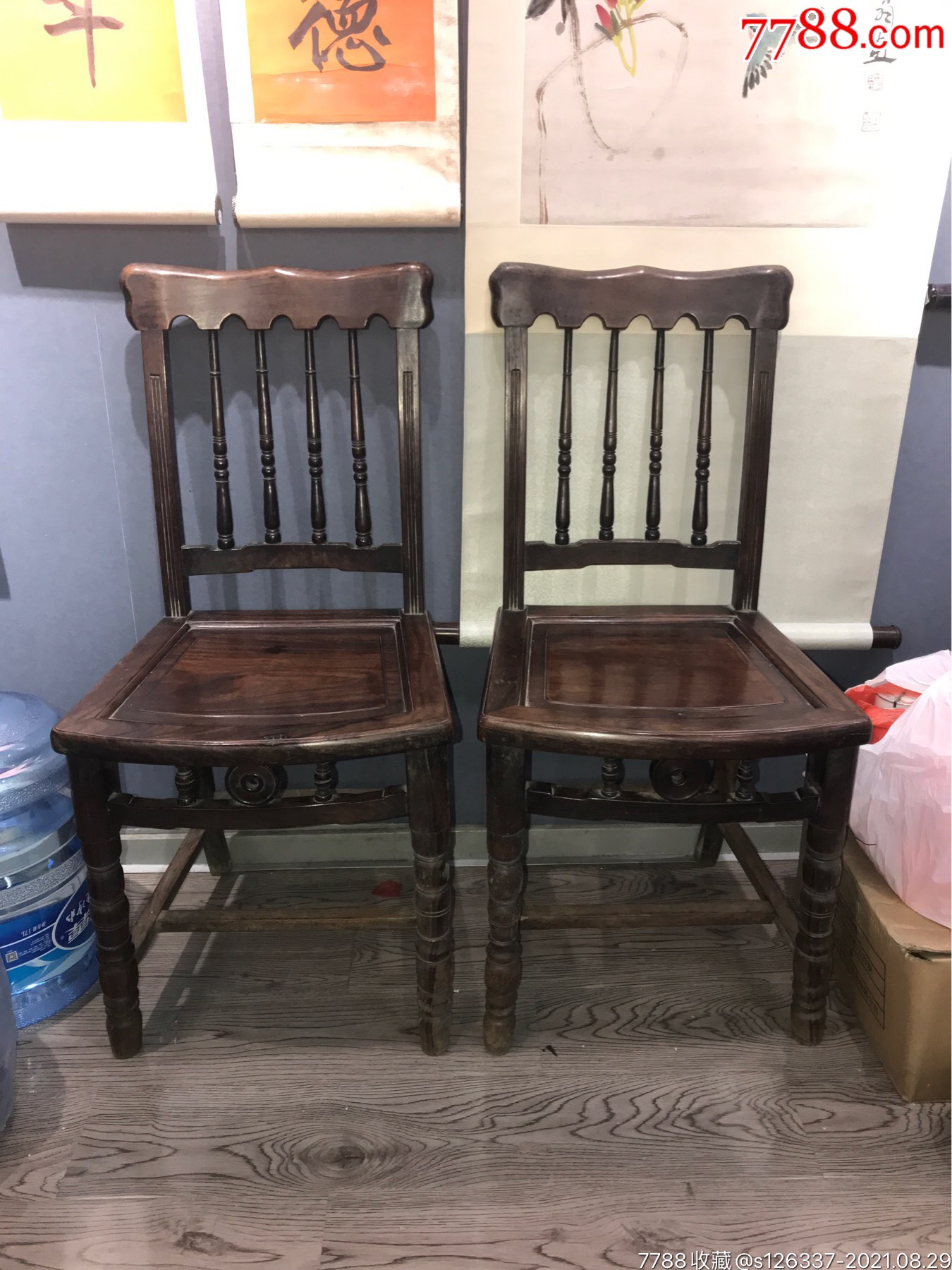晚清民国苏工大红酸枝全品相靠背椅一对放漏价8000元自提喜欢的勾引